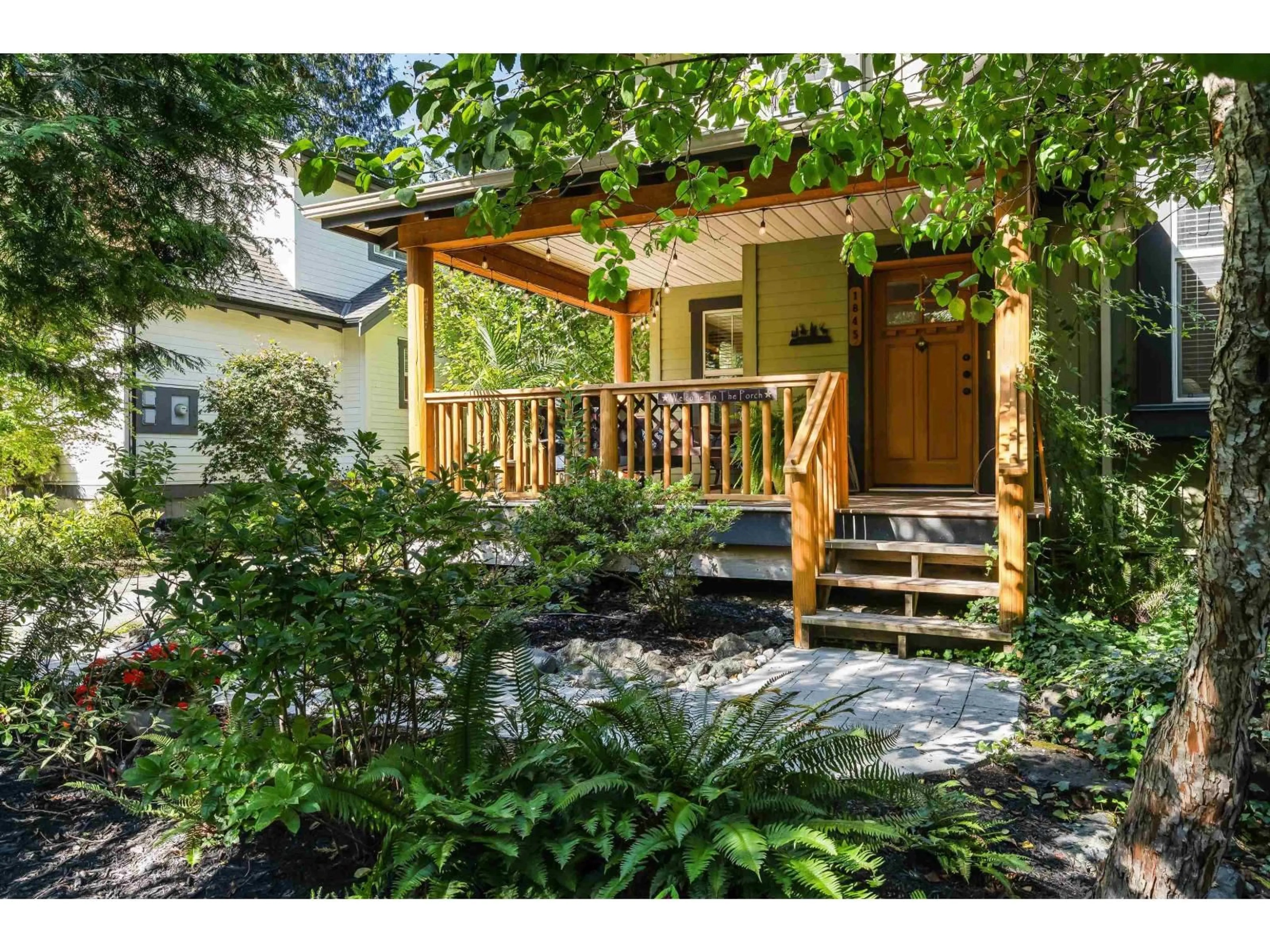 Indoor entryway for 1845 MOSSY GREEN WAY, Lindell Beach British Columbia V2R0E1