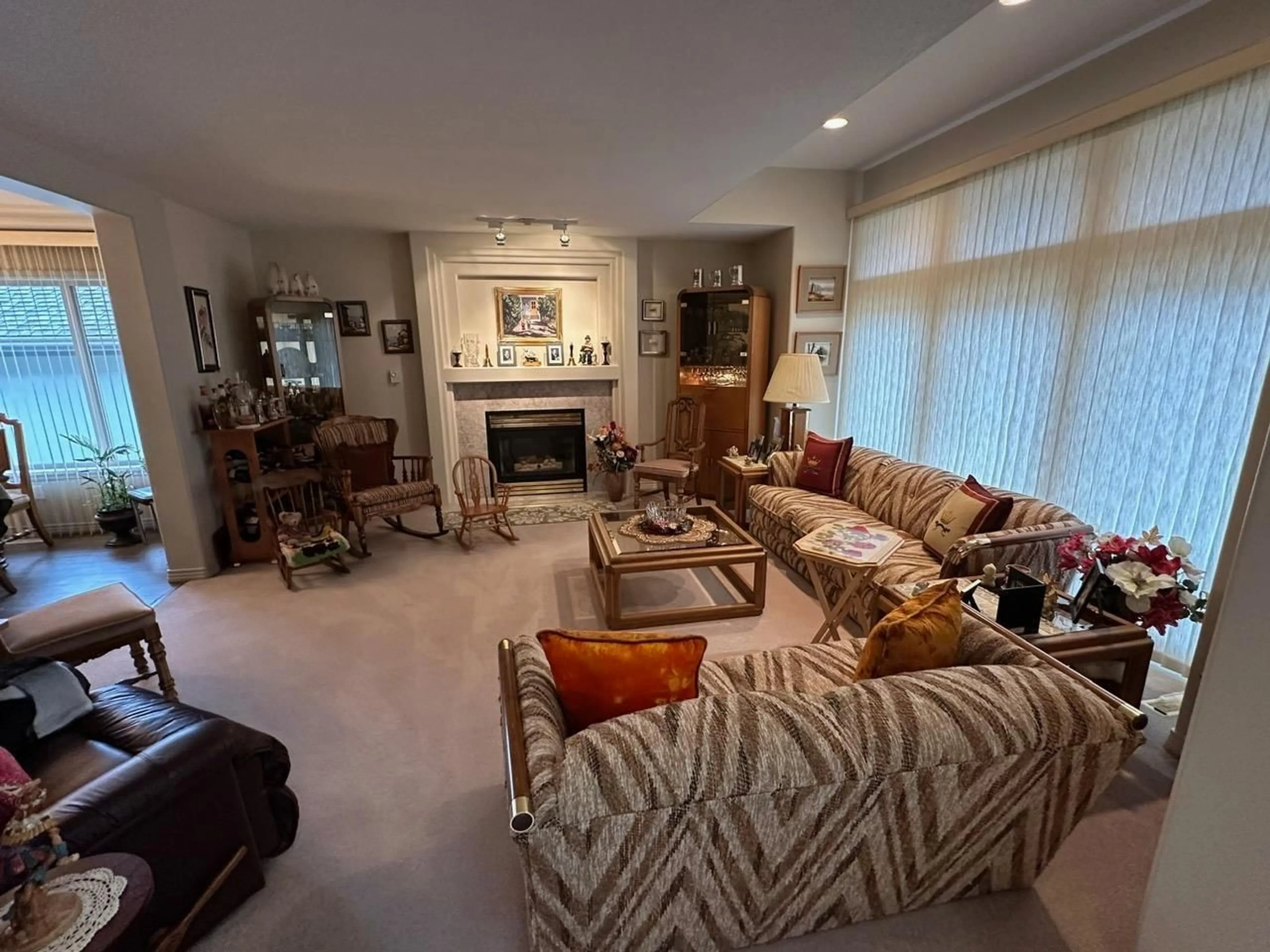 Living room with furniture, unknown for 21 - 3555 BLUE JAY STREET, Abbotsford British Columbia V2T6N7