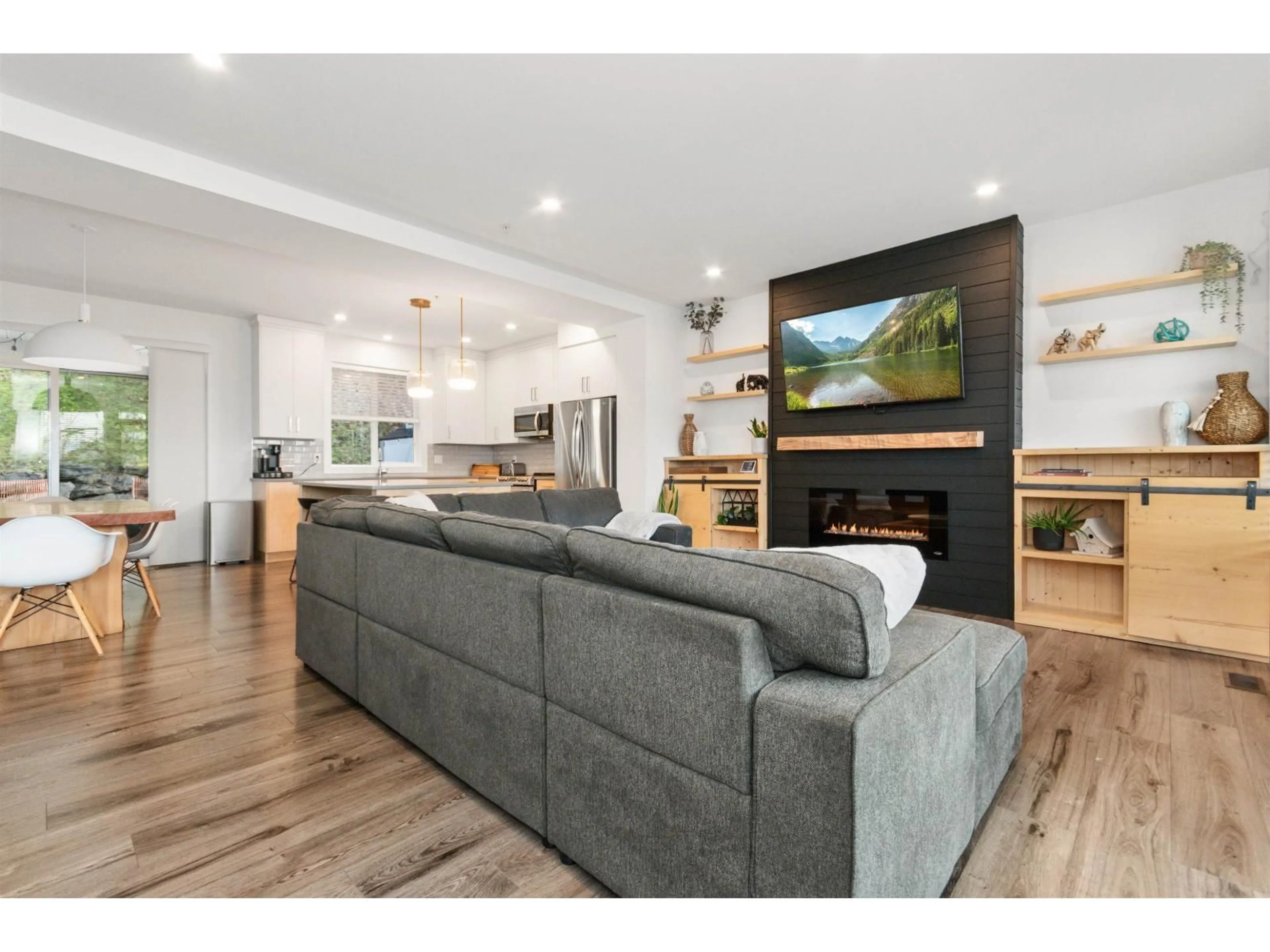 Unknown for 1 - 6262 REXFORD DRIVE, Chilliwack British Columbia V2R6B4