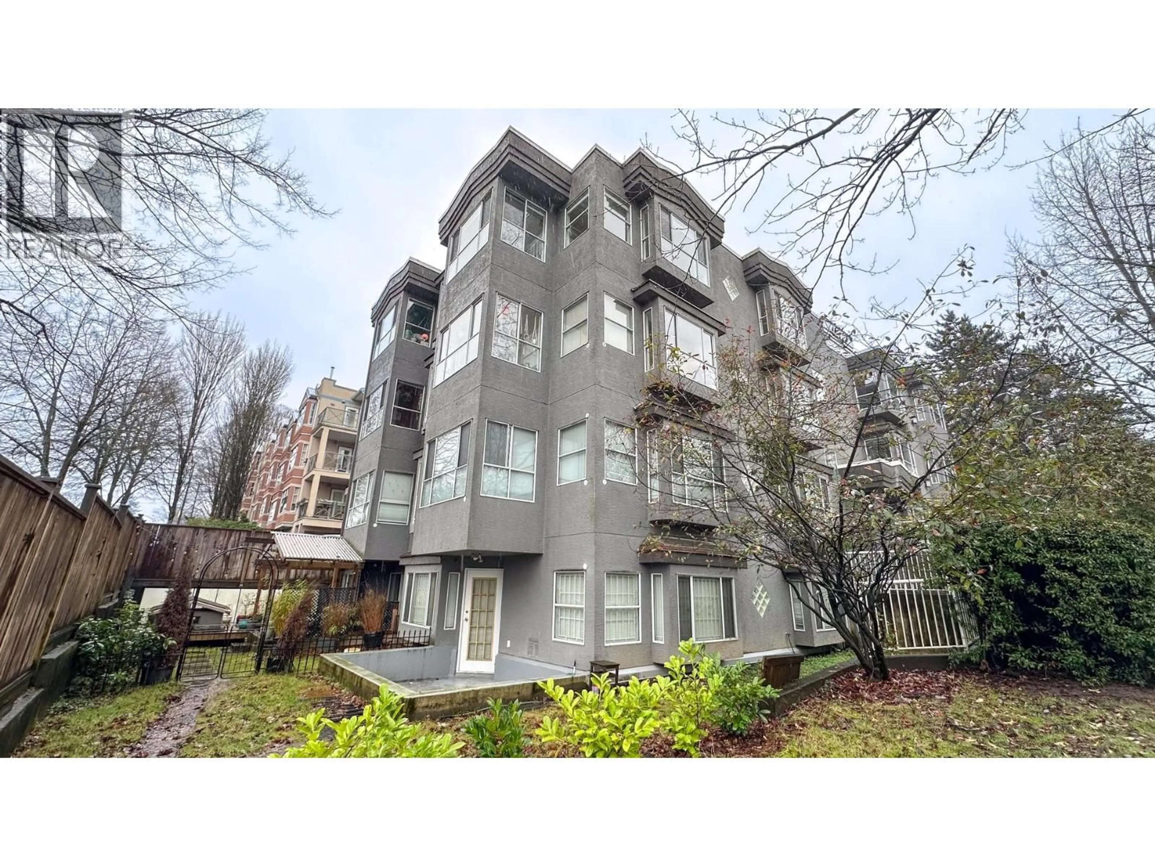 Unknown for 302 - 120 GARDEN DRIVE, Vancouver British Columbia V5L4P4