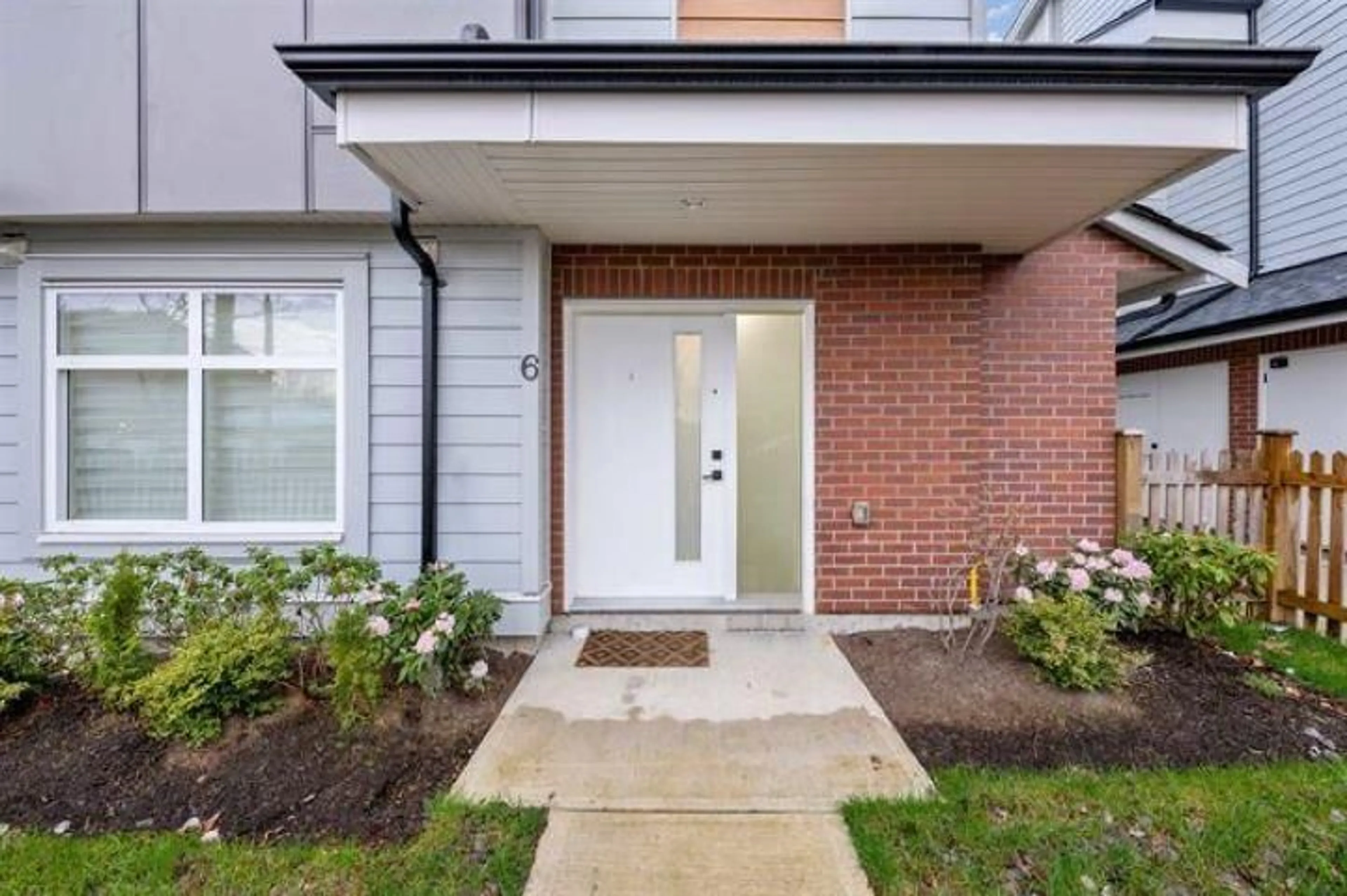 Home with brick exterior material, street for 6 - 22334 48 AVENUE, Langley British Columbia V3A3N5