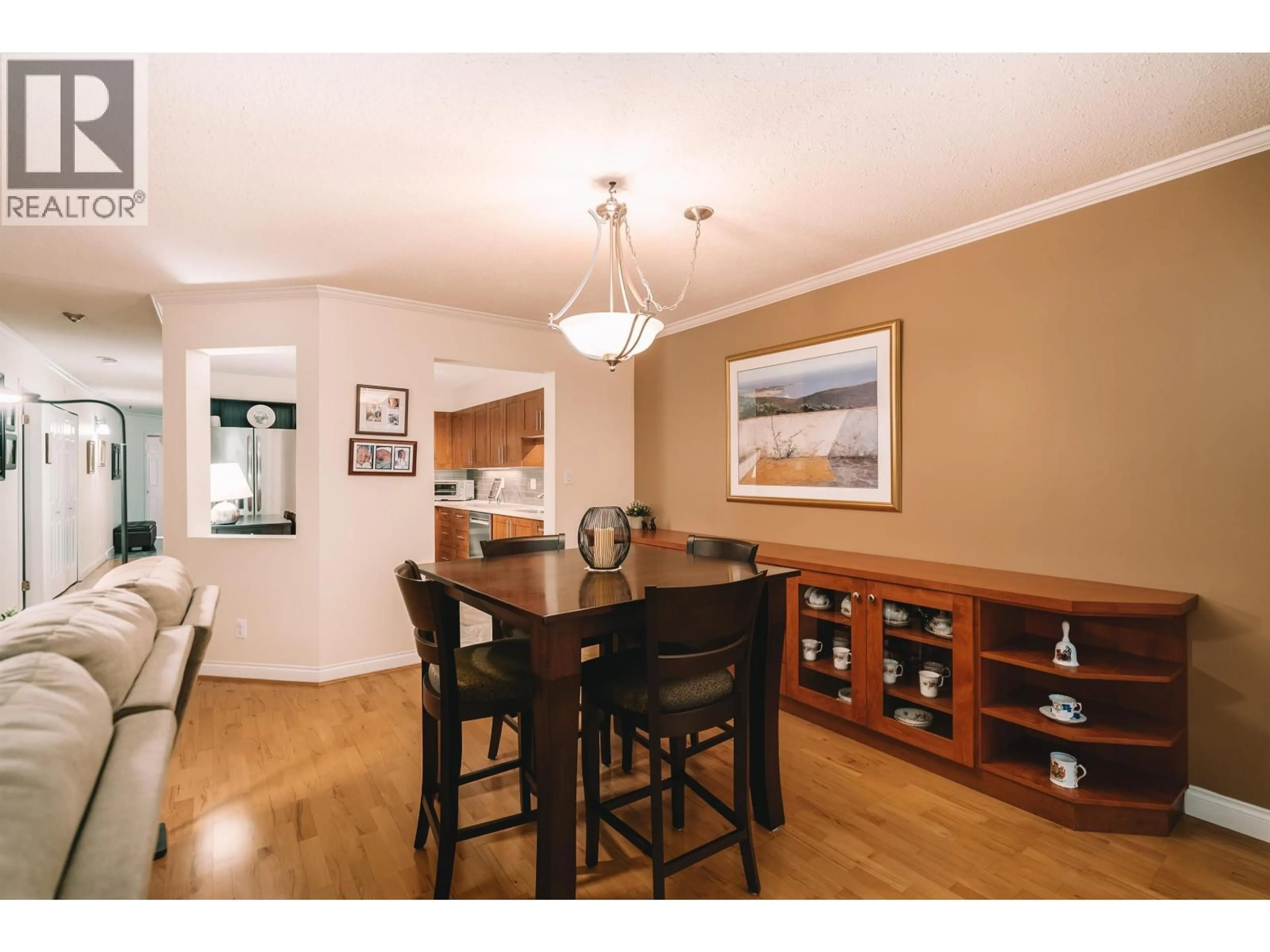 Dining room, wood/laminate floor for 301 - 1230 QUAYSIDE DRIVE, New Westminster British Columbia V3M6H1