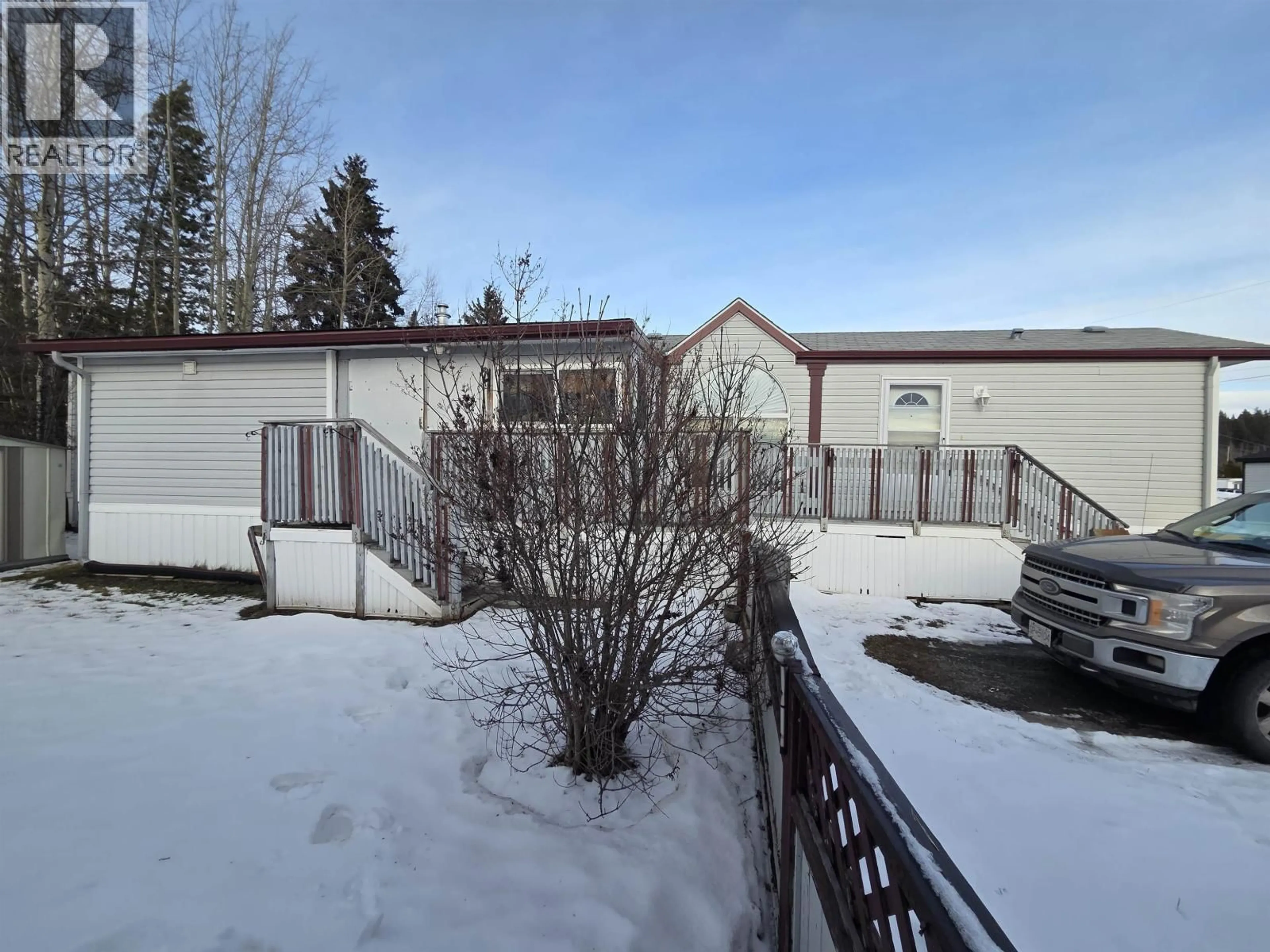 A pic from outside/outdoor area/front of a property/back of a property/a pic from drone, building for 24 - 5988 GAUTHIER ROAD, Prince George British Columbia V2N5M4