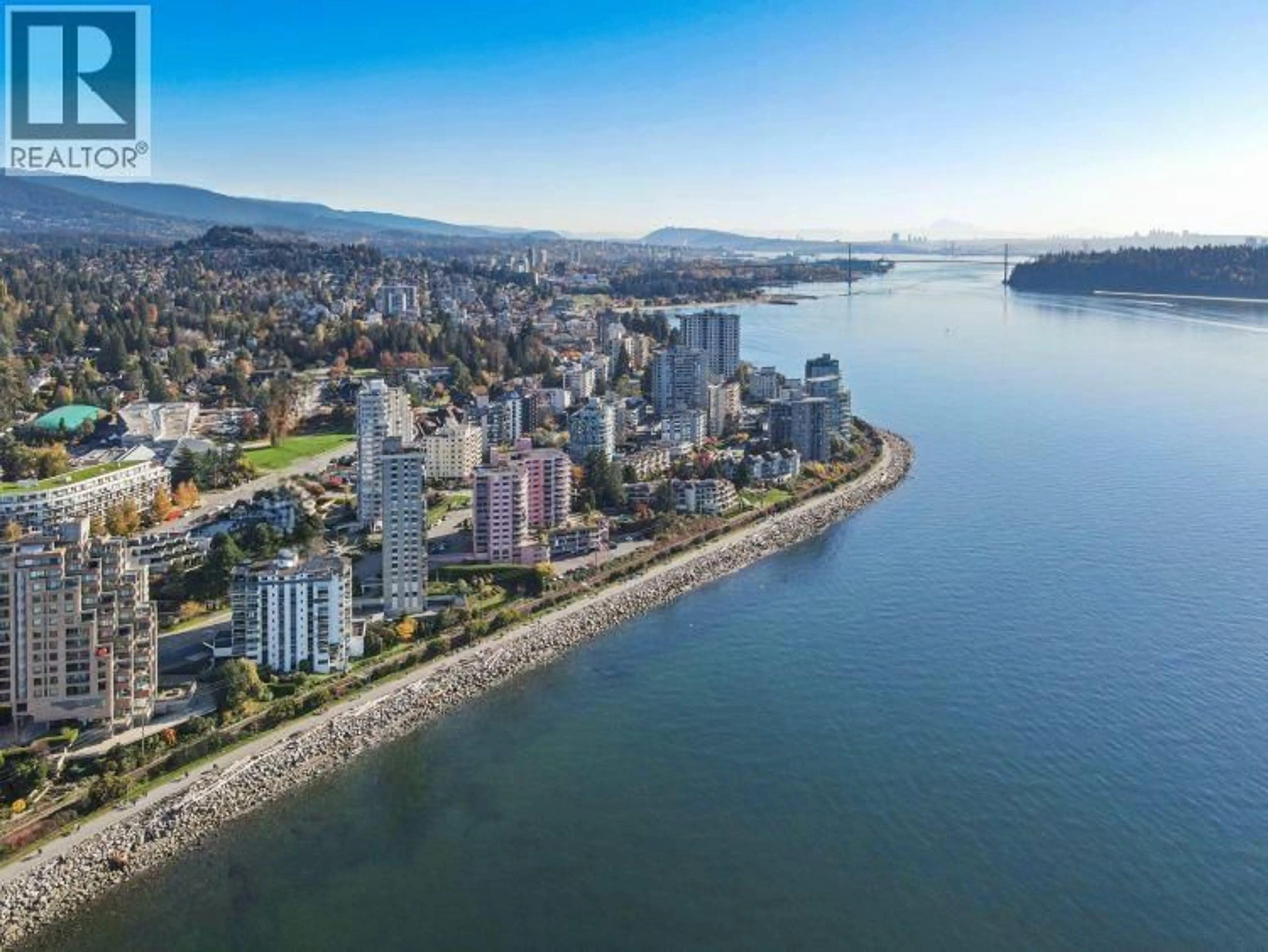 Unknown for 10 - 2250 BELLEVUE AVENUE, West Vancouver British Columbia V7V1C6