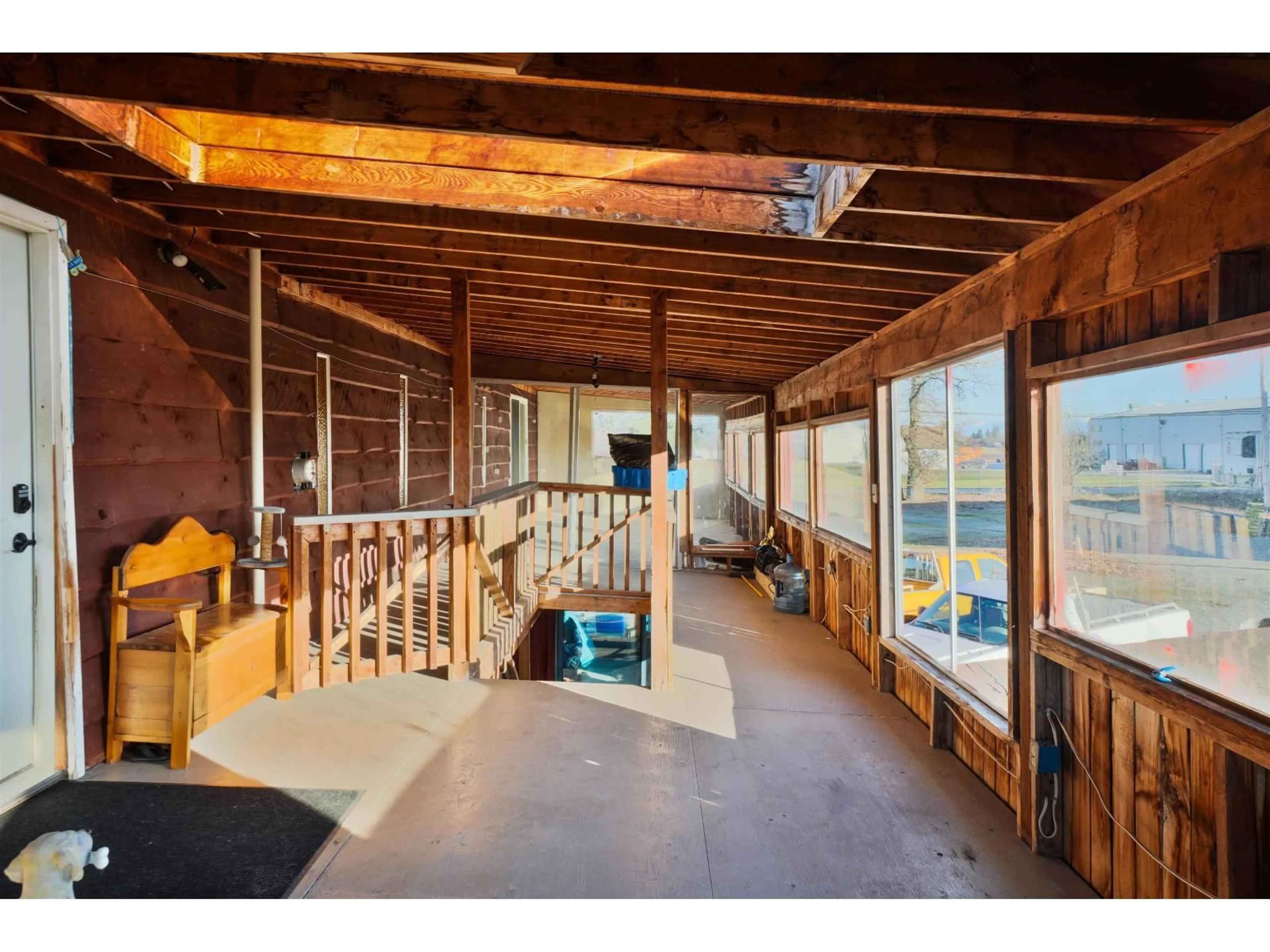 Indoor foyer for 2157 224 STREET, Langley British Columbia V2Z2Z2