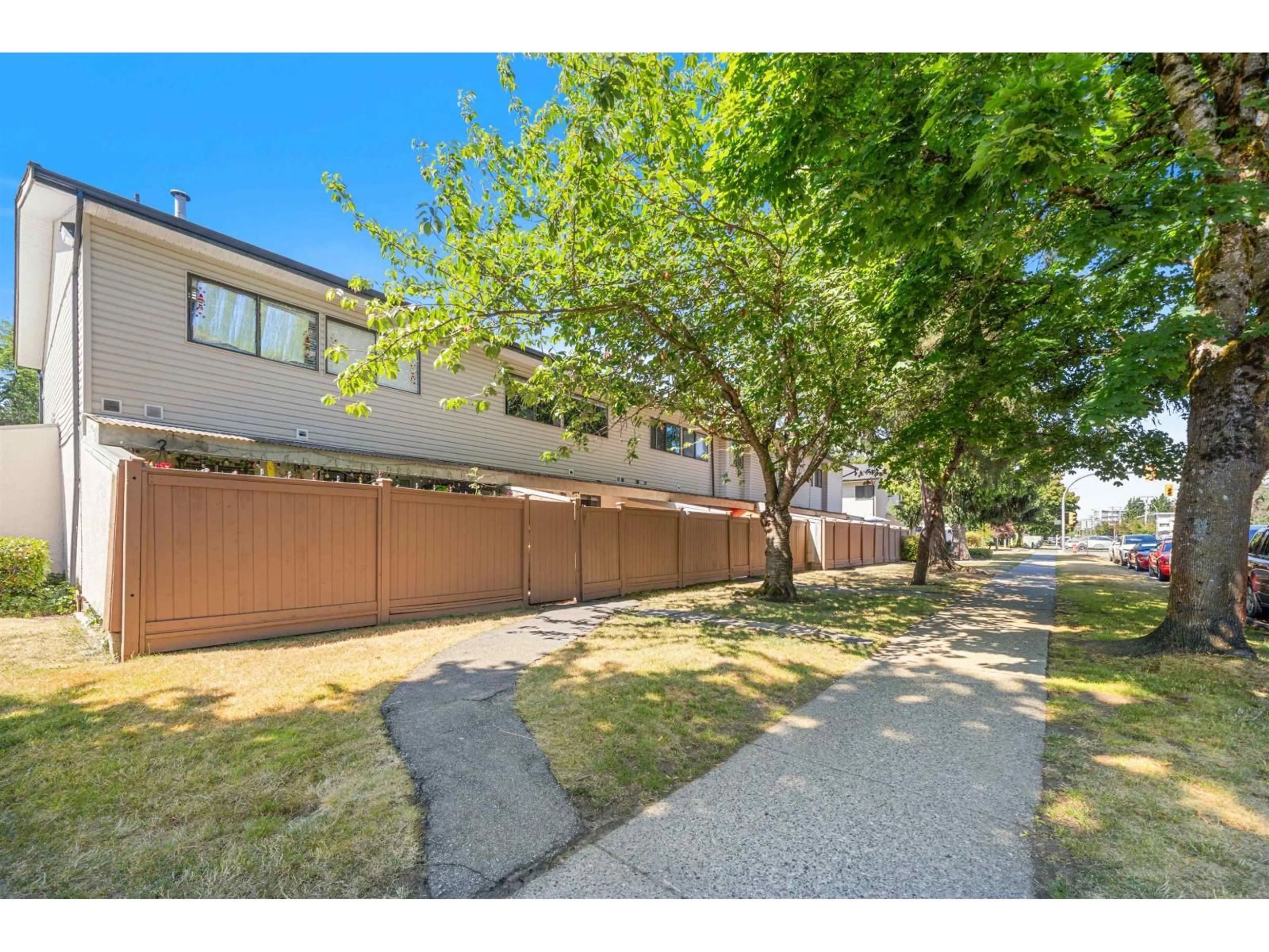 A pic from outside/outdoor area/front of a property/back of a property/a pic from drone, street for 14 - 5271 204 STREET, Langley British Columbia V3A5X1