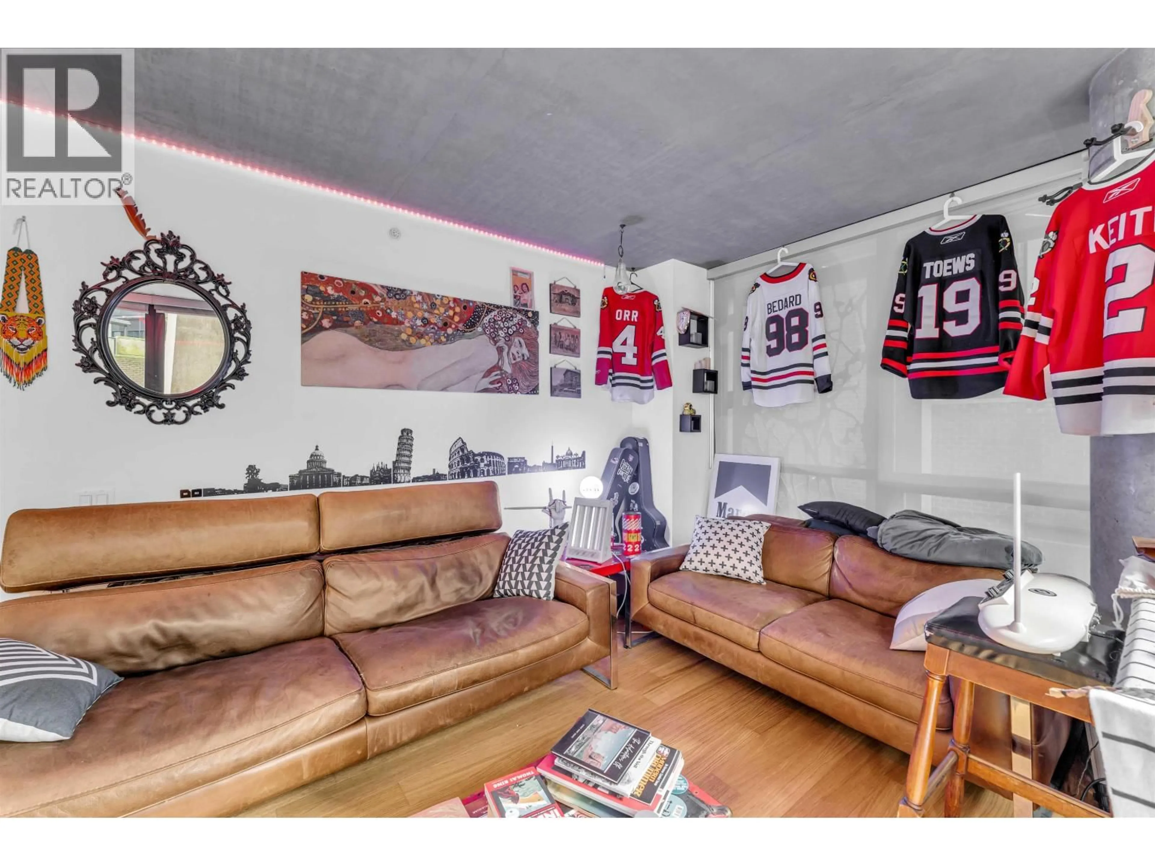 Unknown for 205 - 128 CORDOVA STREET, Vancouver British Columbia V6B0E6