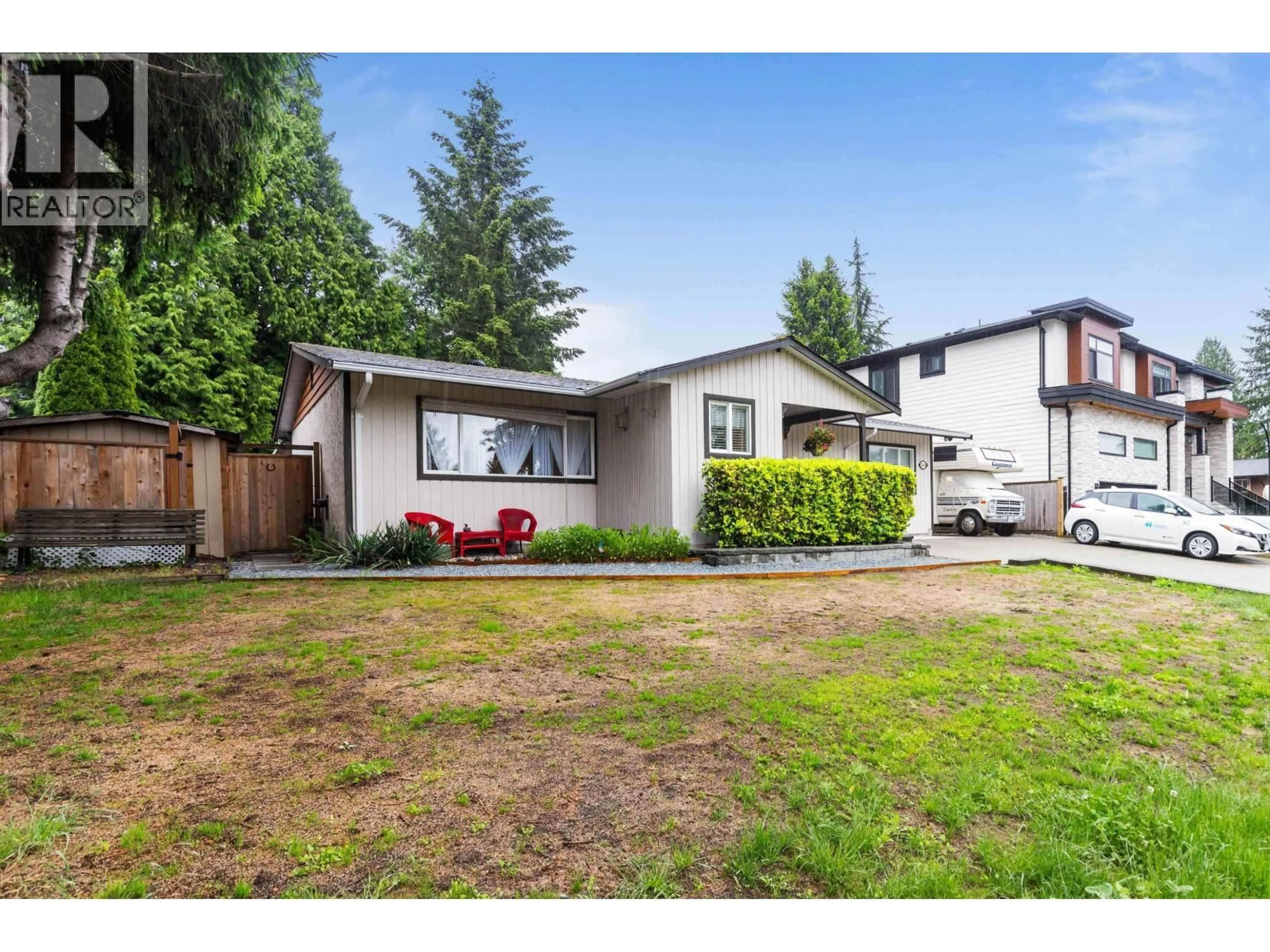 A pic from outside/outdoor area/front of a property/back of a property/a pic from drone, street for 12214 211 STREET, Maple Ridge British Columbia V2X8C9