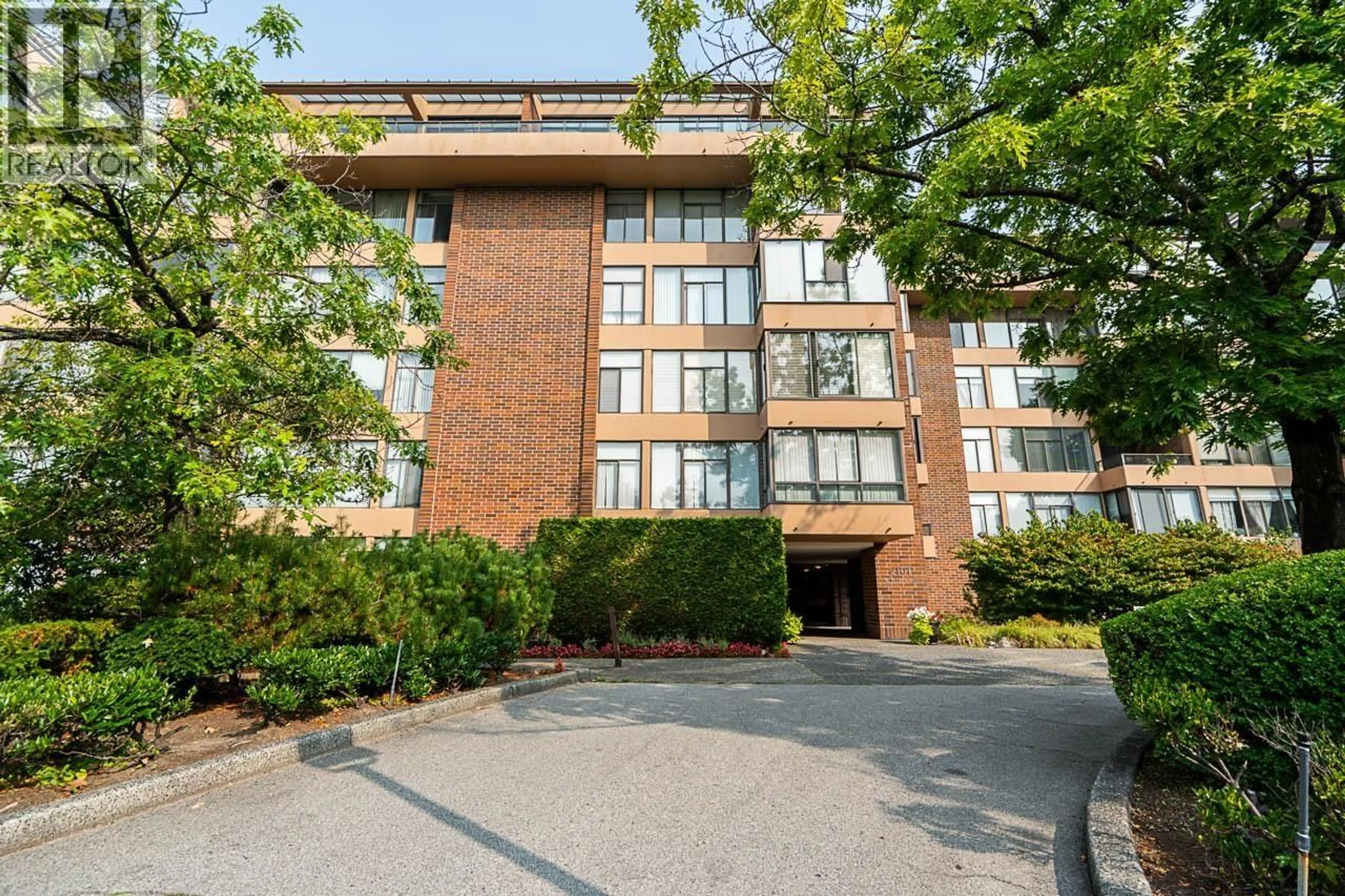 Unknown for 511 - 2101 MCMULLEN AVENUE, Vancouver British Columbia V6L3B4