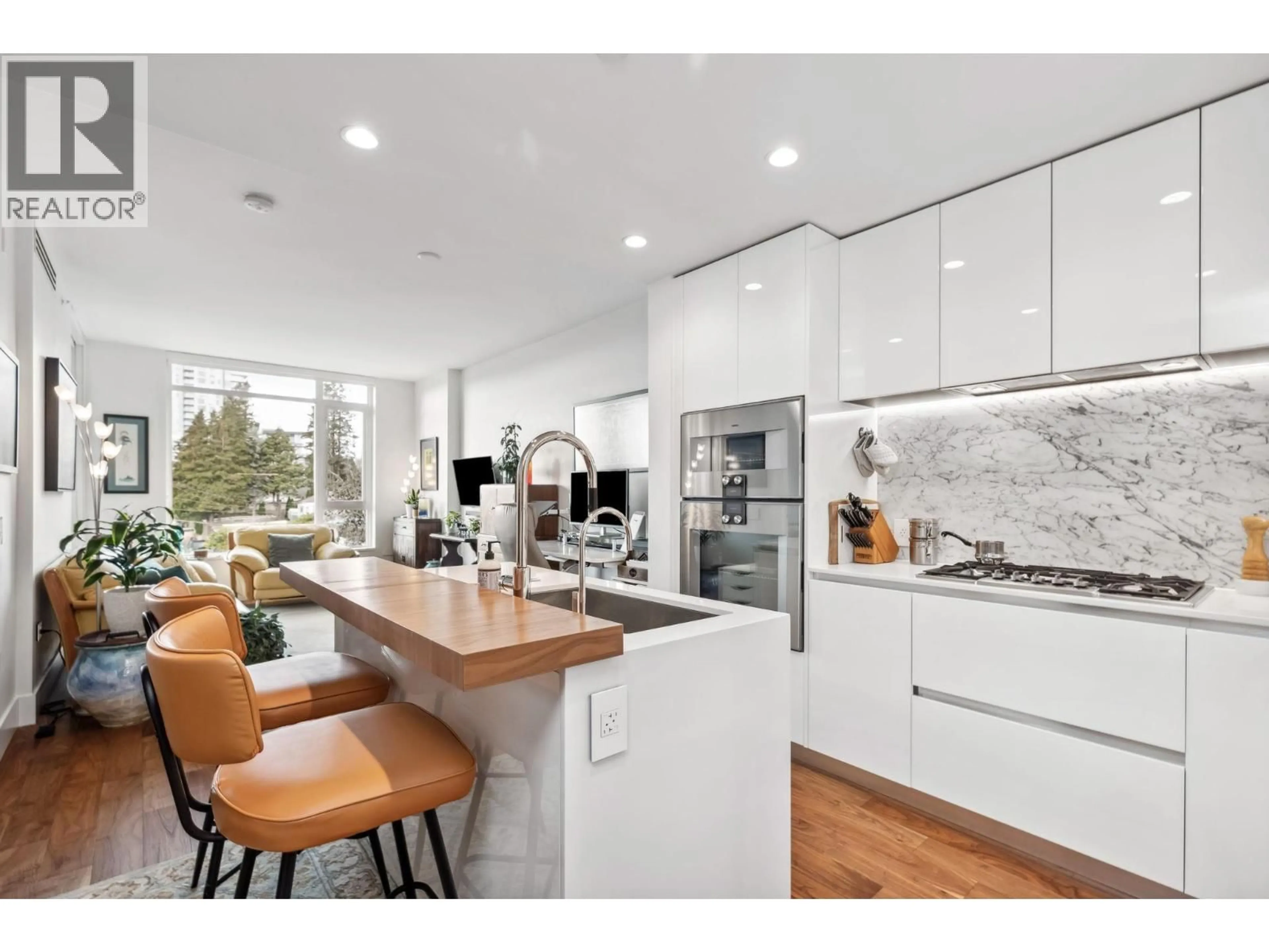 Open concept kitchen, unknown for 405 - 389 59TH AVENUE, Vancouver British Columbia V5X0J4