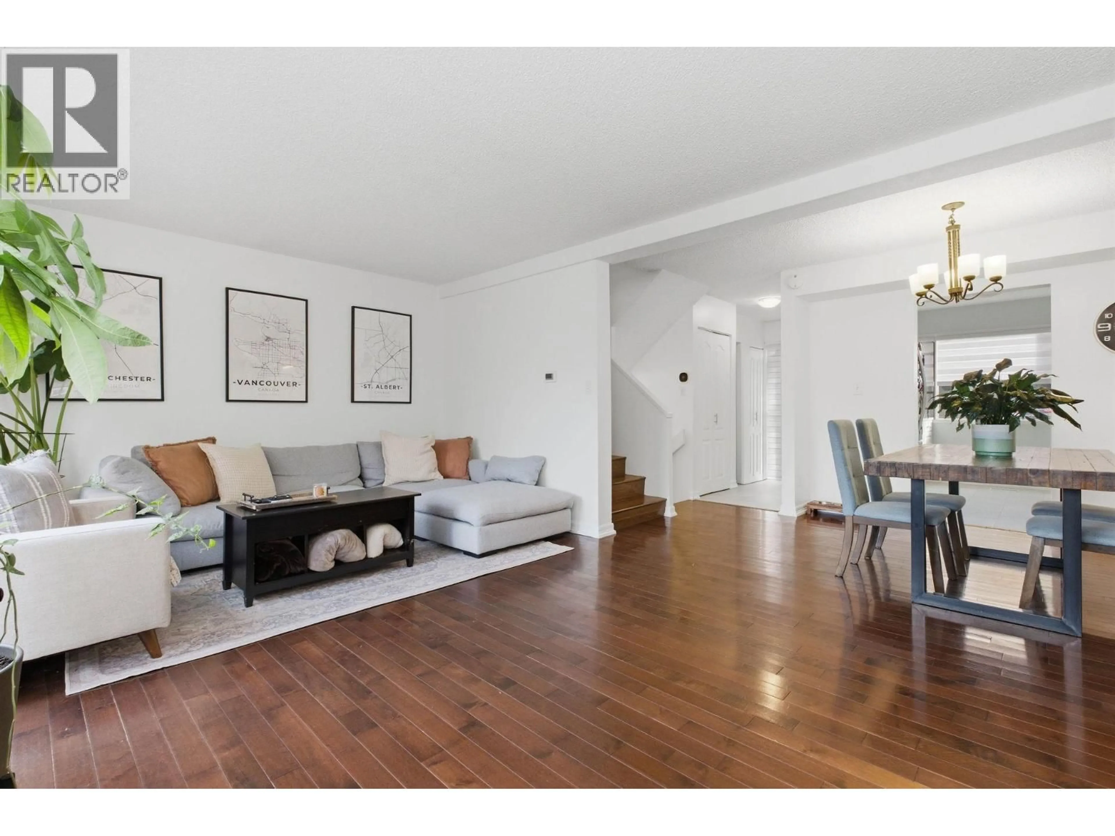 Living room with furniture, wood/laminate floor for 2969 MIRA PLACE, Burnaby British Columbia V3J1B7