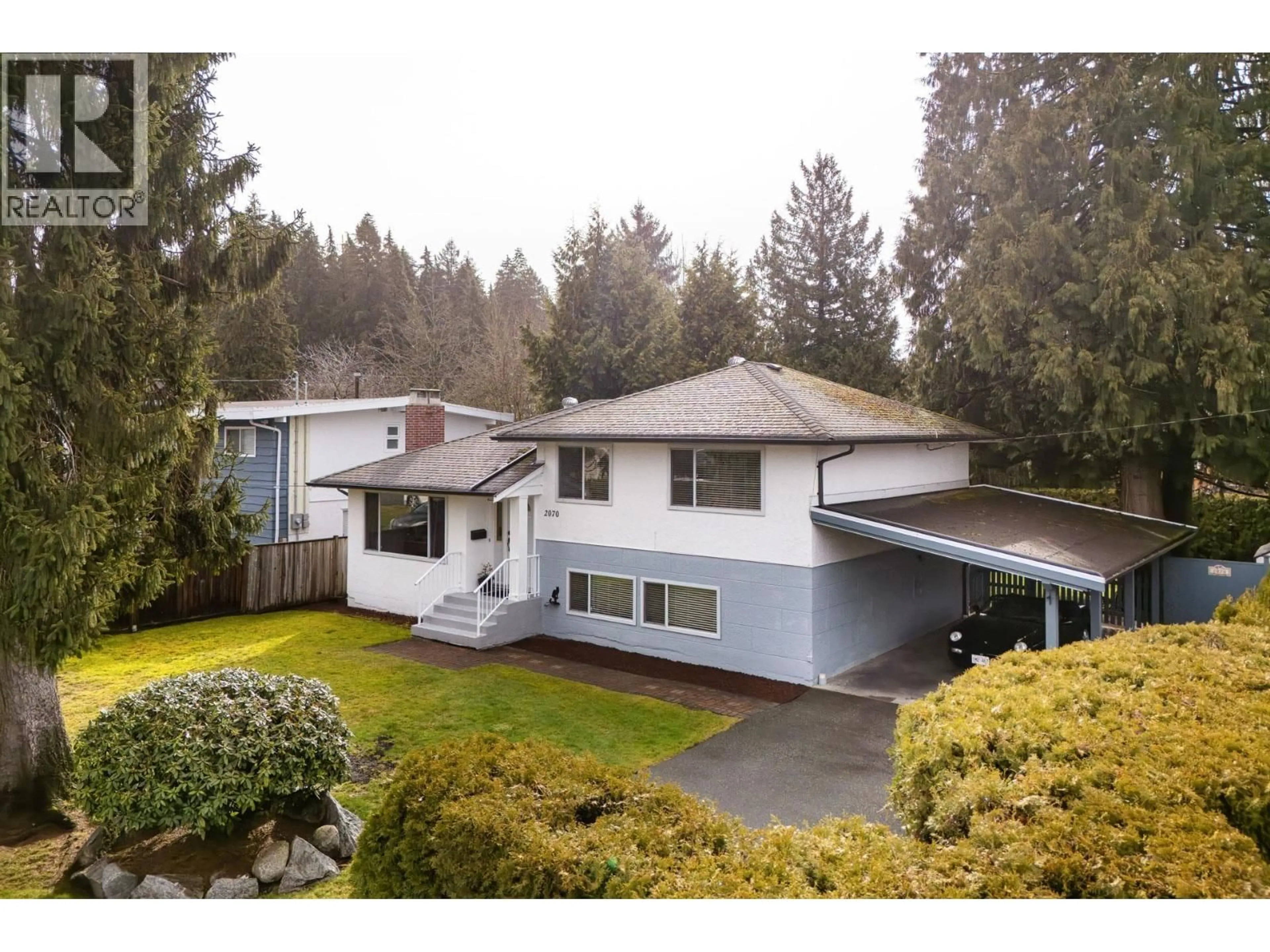 A pic from outside/outdoor area/front of a property/back of a property/a pic from drone, unknown for 2070 LYONS COURT, Coquitlam British Columbia V3J3L7