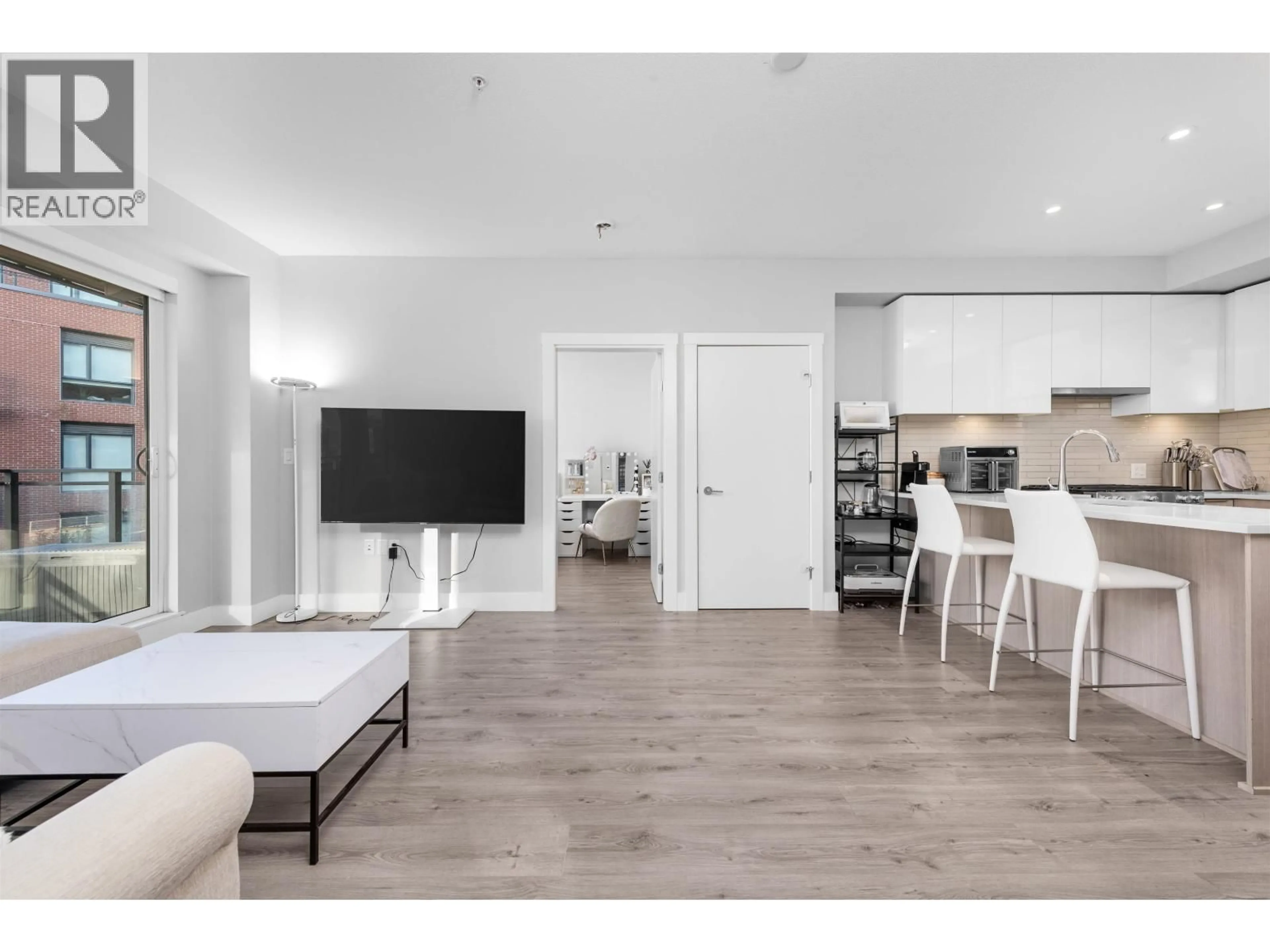 Unknown for 309 - 3588 SAWMILL CRESCENT, Vancouver British Columbia V5S0H5