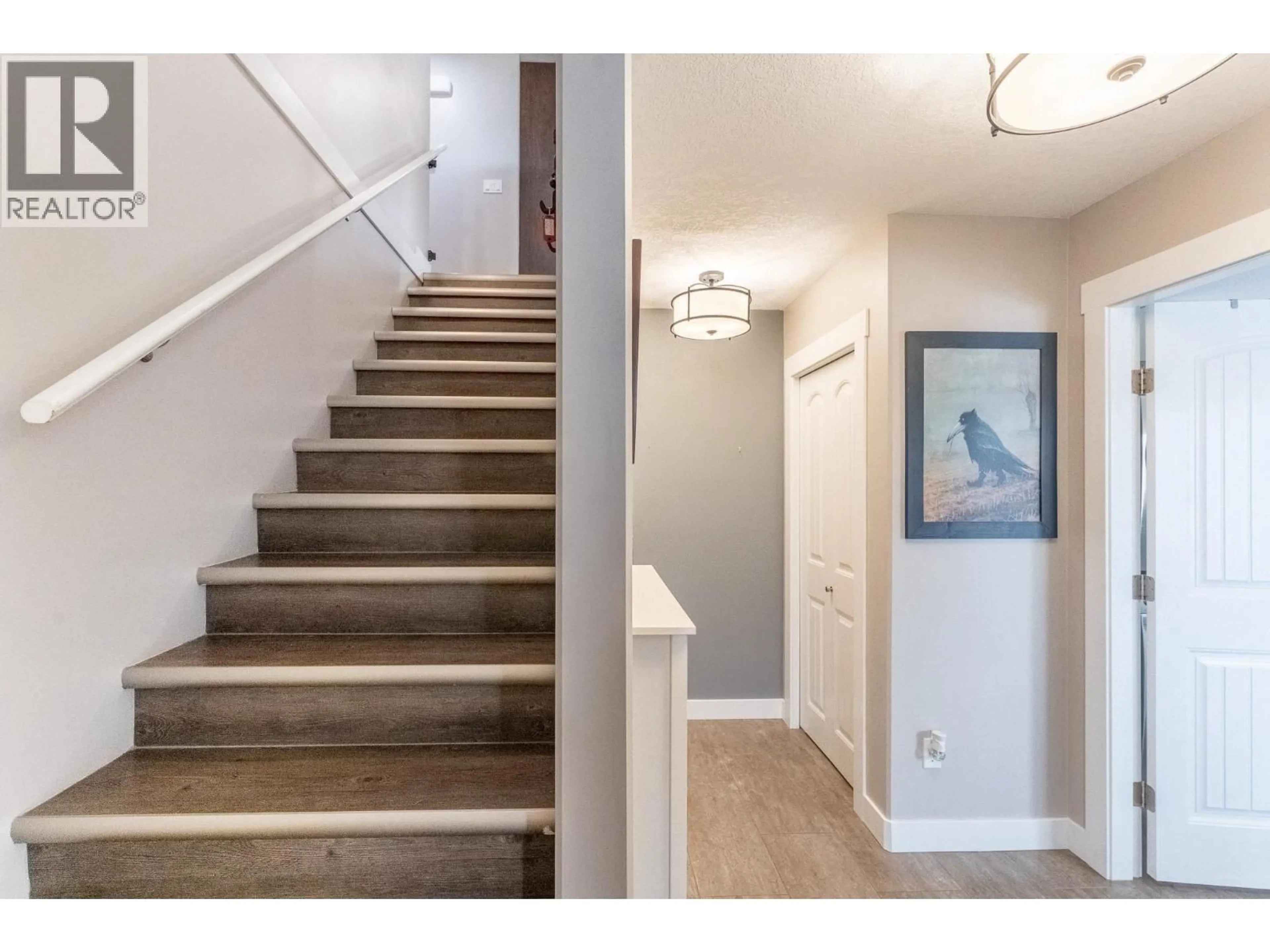 Indoor entryway for 5283 WOODSTOCK COURT, Prince George British Columbia V2K5A6