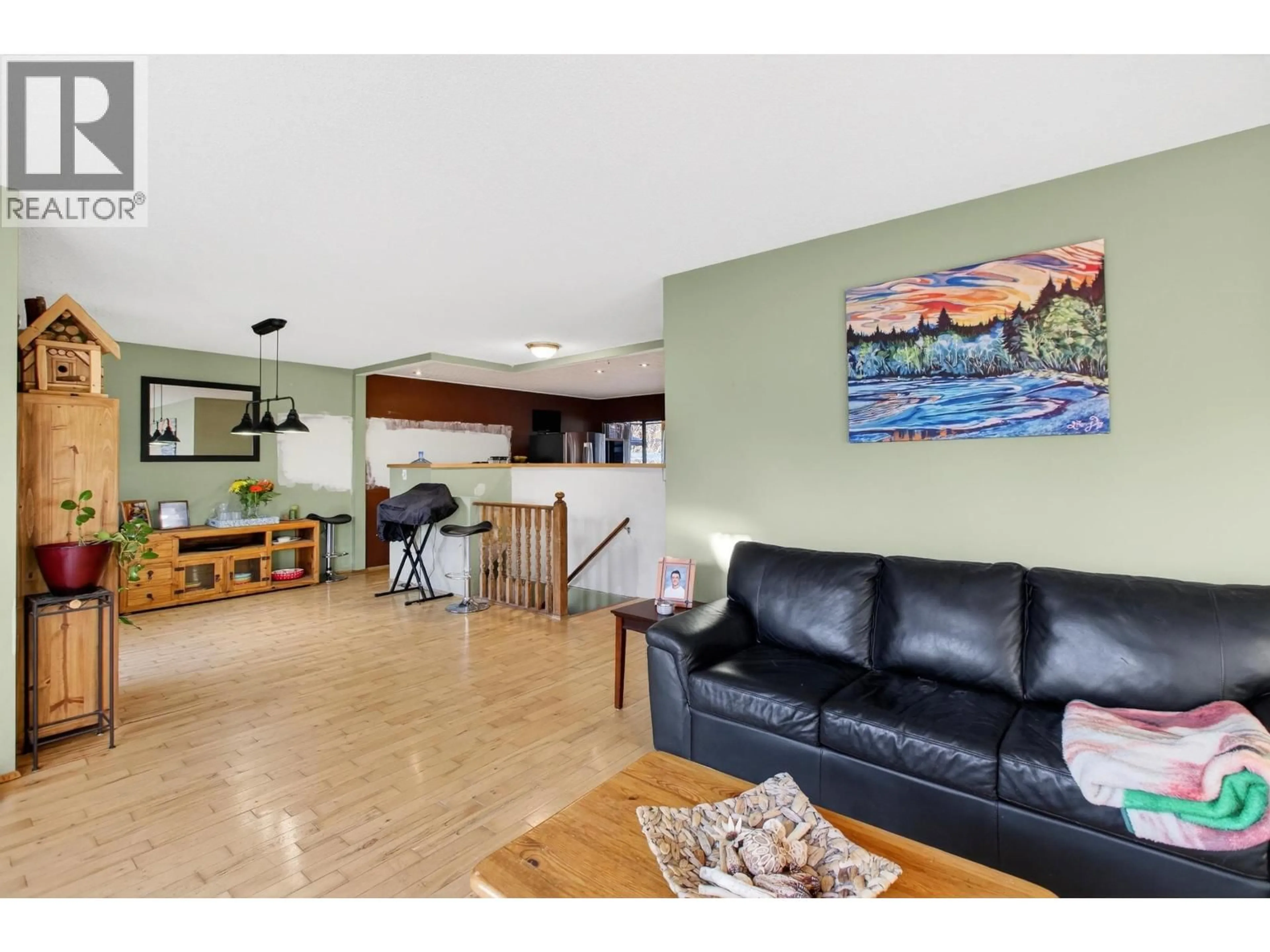 Living room with furniture, wood/laminate floor for 3237 MAYNE CRESCENT, Coquitlam British Columbia V3E1C9