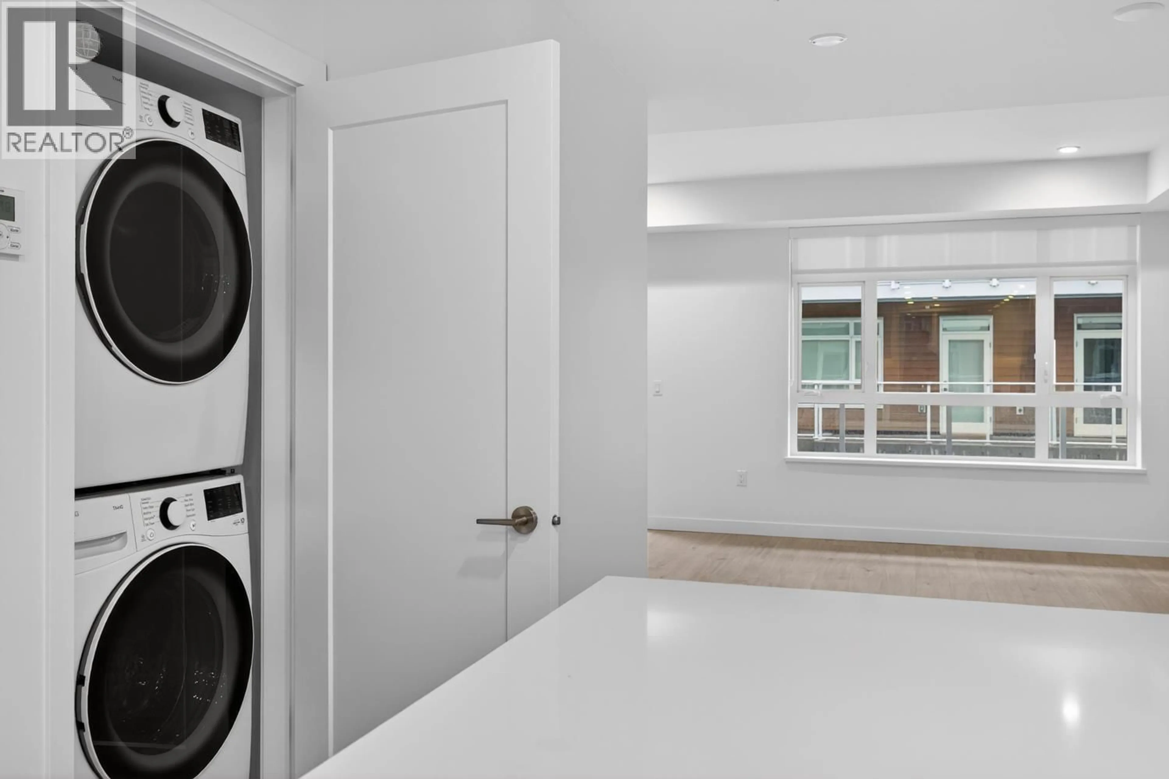 Laundry room for 11 - 10333 RIVER DRIVE, Richmond British Columbia V6X1Z2