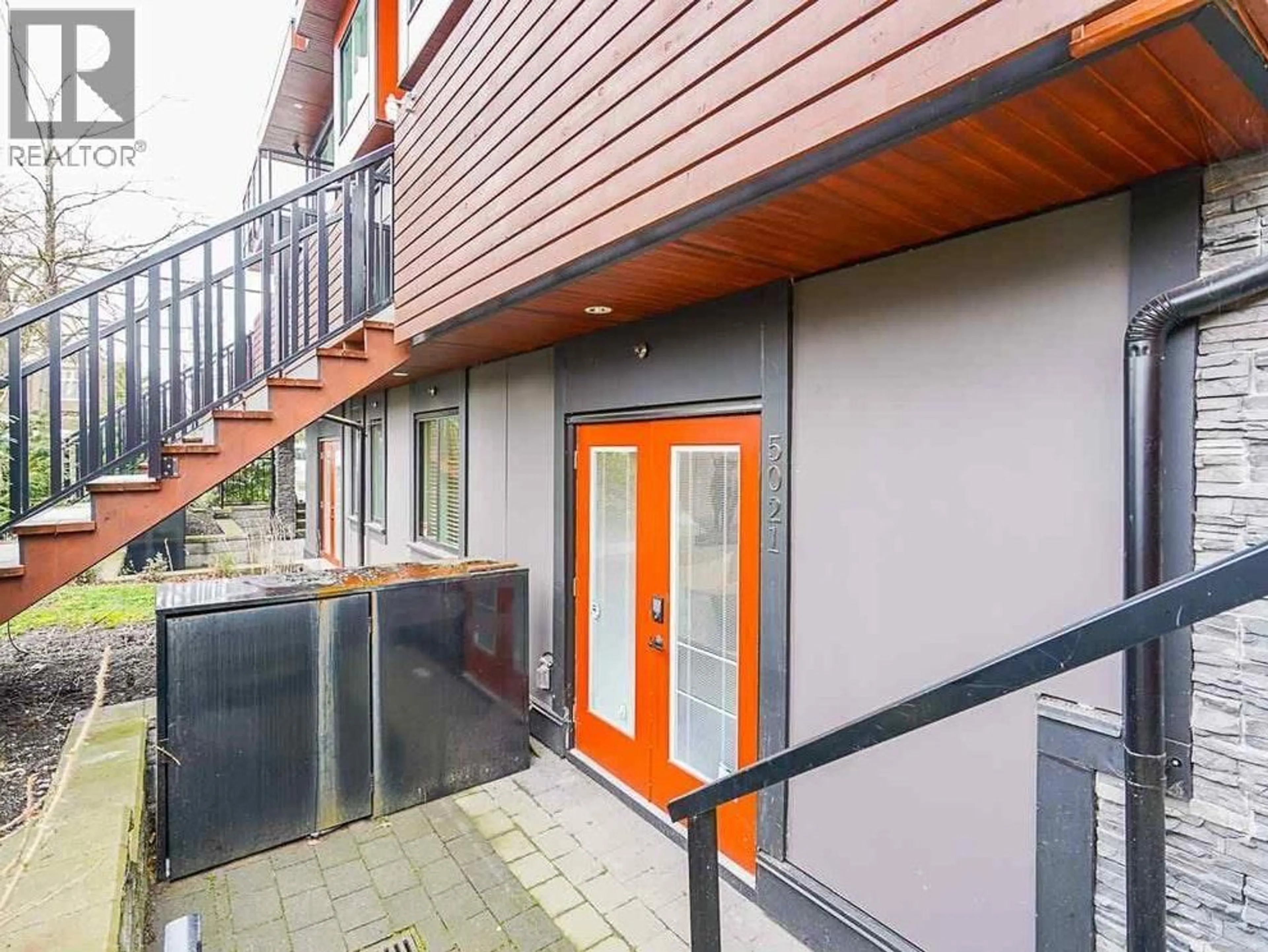 Unknown for 2488 34TH AVENUE, Vancouver British Columbia V5R2A6