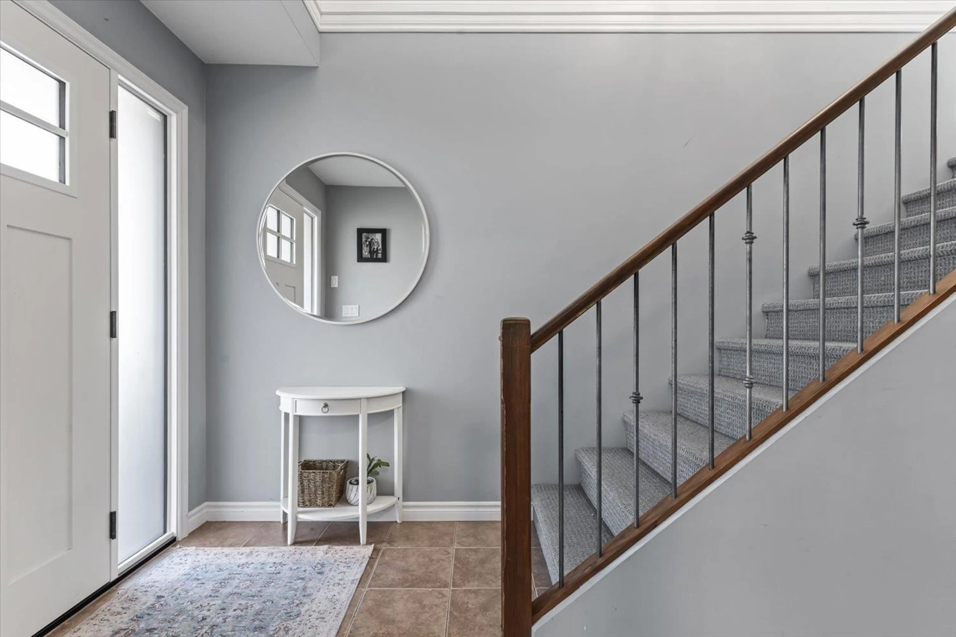 Indoor entryway for 5508 TESKEY ROAD, Chilliwack British Columbia V2R5W4