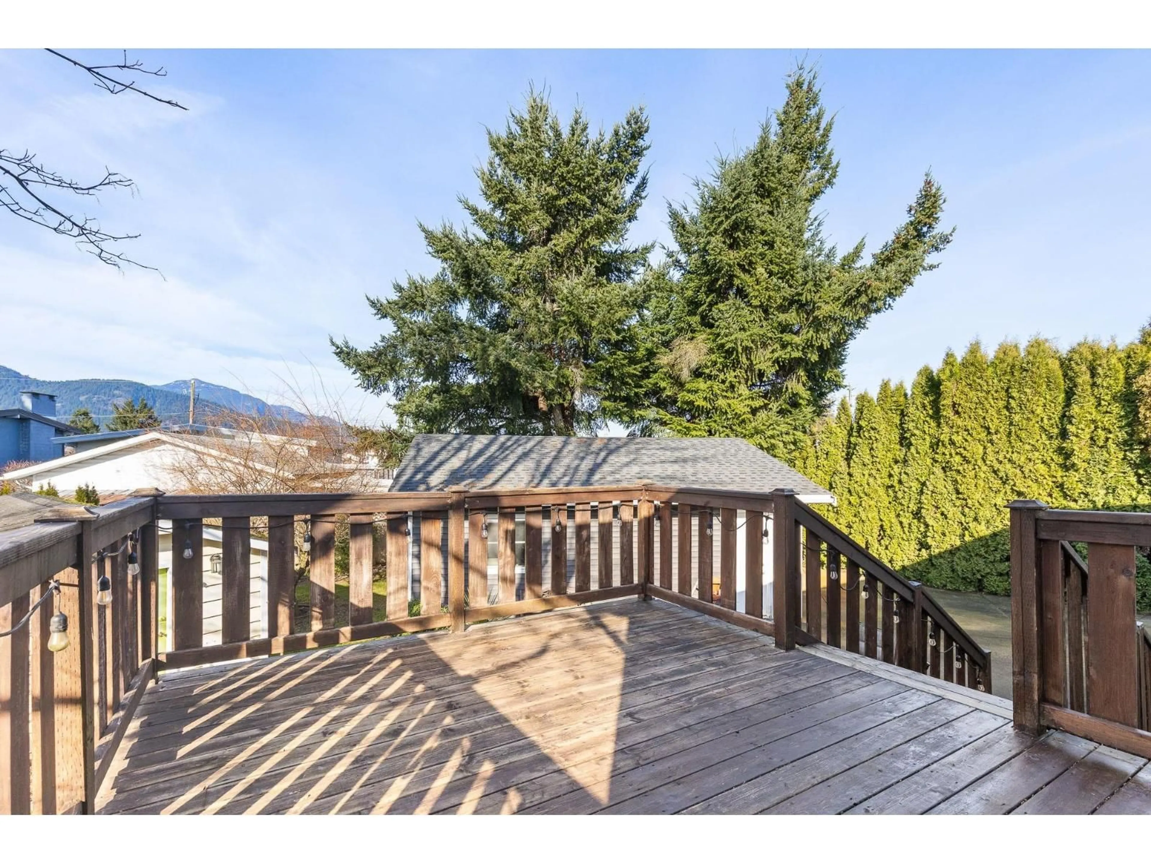 Patio, mountain view for 10101 FAIRBANKS CRESCENT, Chilliwack British Columbia V2P5M4