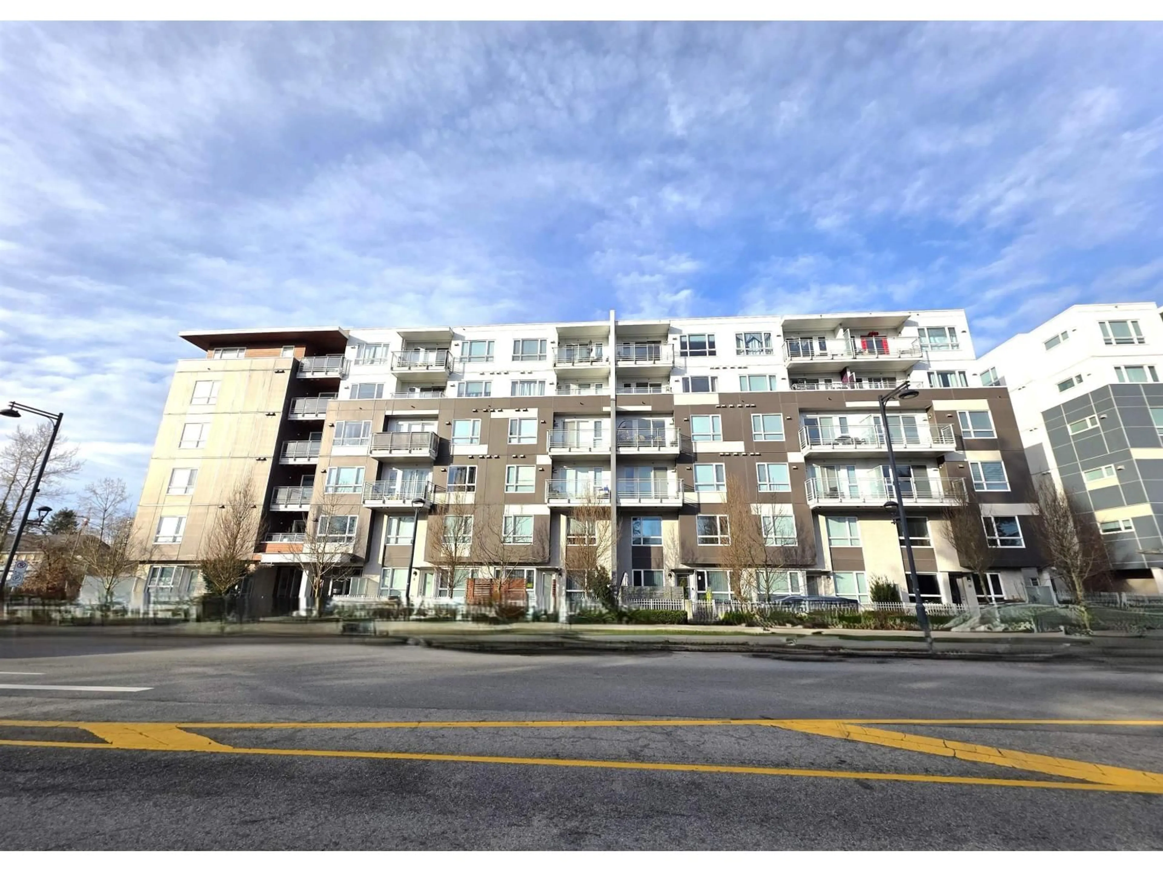 Blurry image for 104 - 10581 140 STREET, Surrey British Columbia V3T0M7