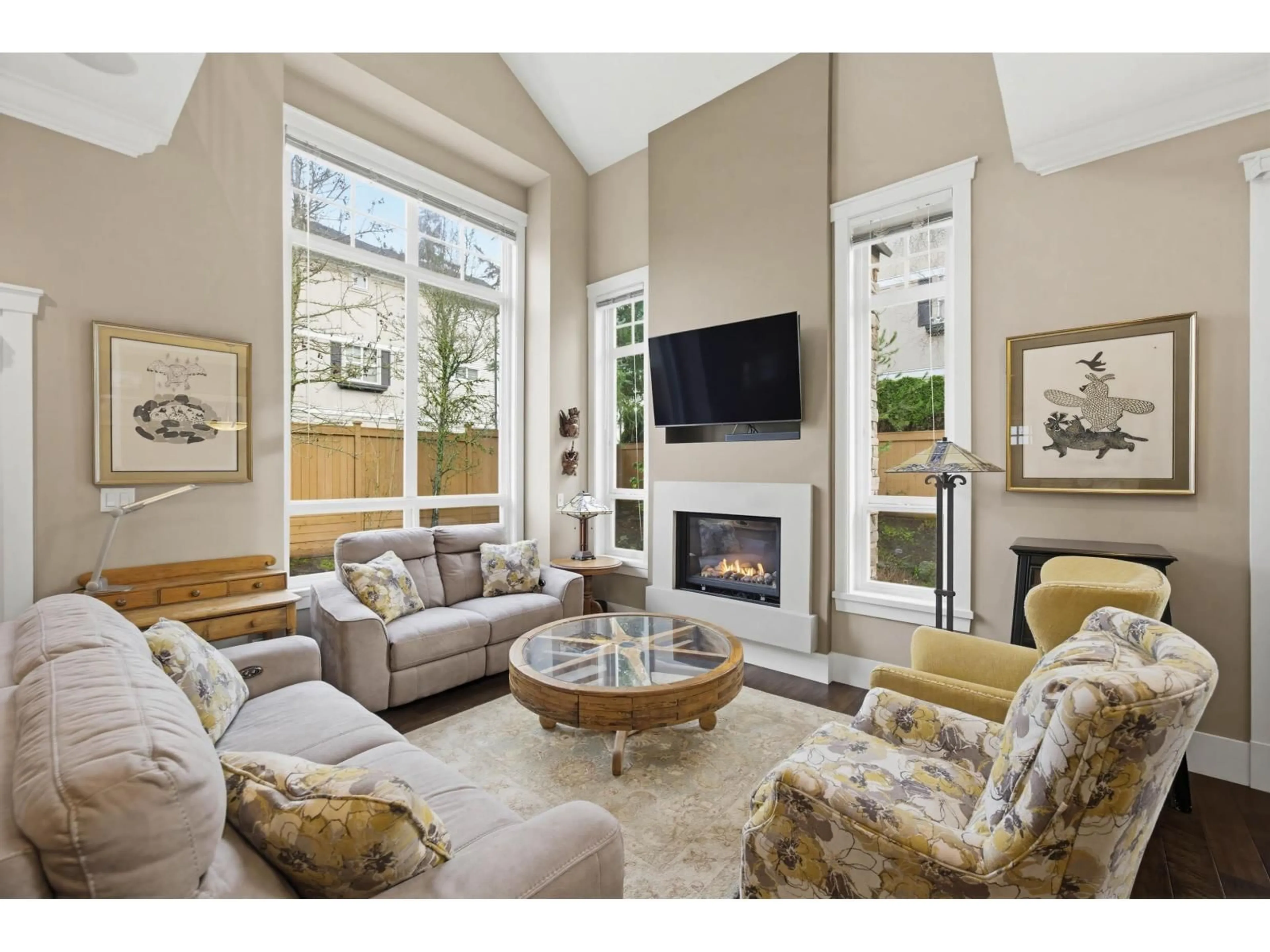 Living room with furniture, unknown for 24 - 2456 163 STREET, Surrey British Columbia V3S8B8