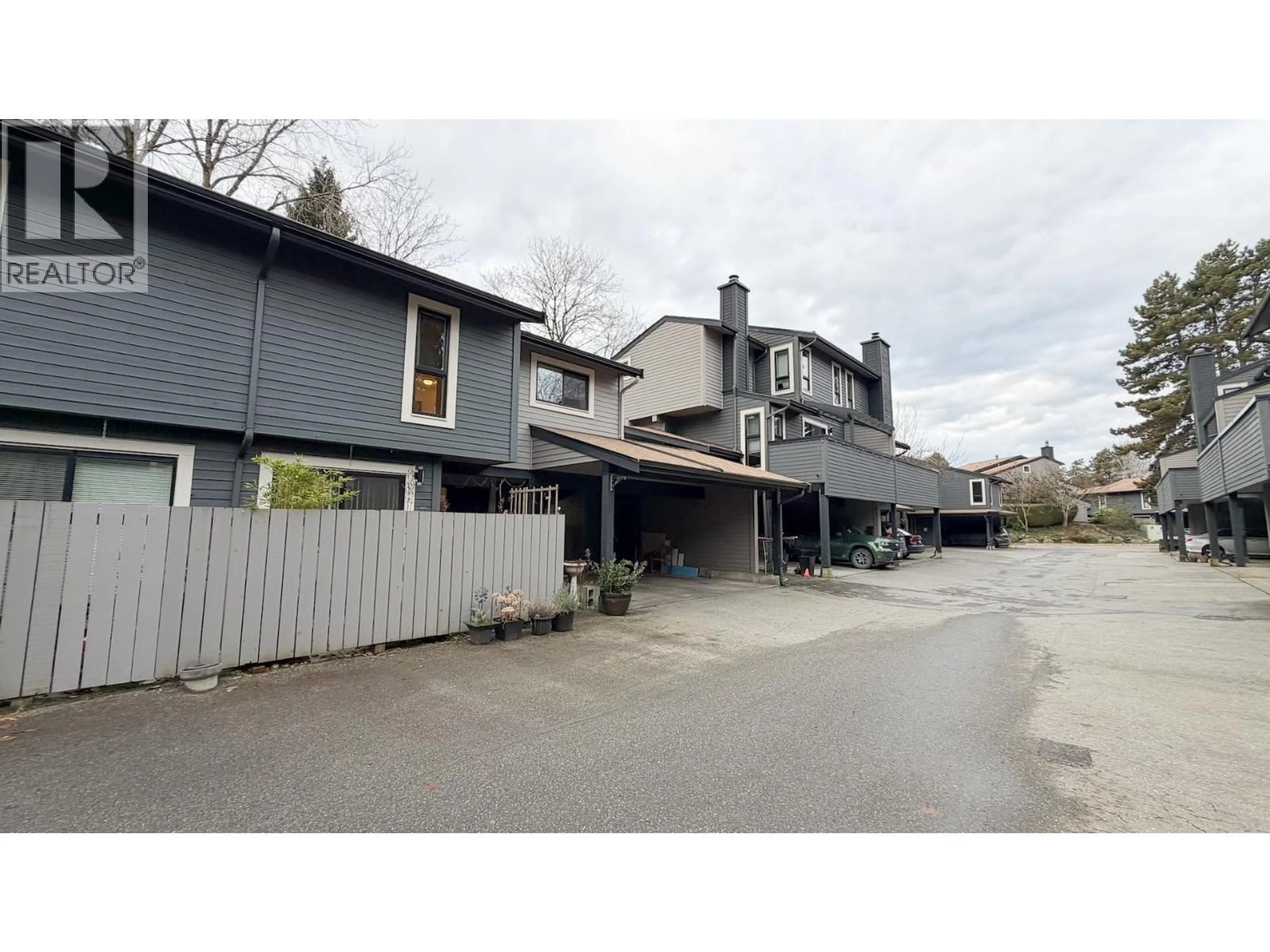 A pic from outside/outdoor area/front of a property/back of a property/a pic from drone, street for 7438 ECHO PLACE, Vancouver British Columbia V5S3Z2