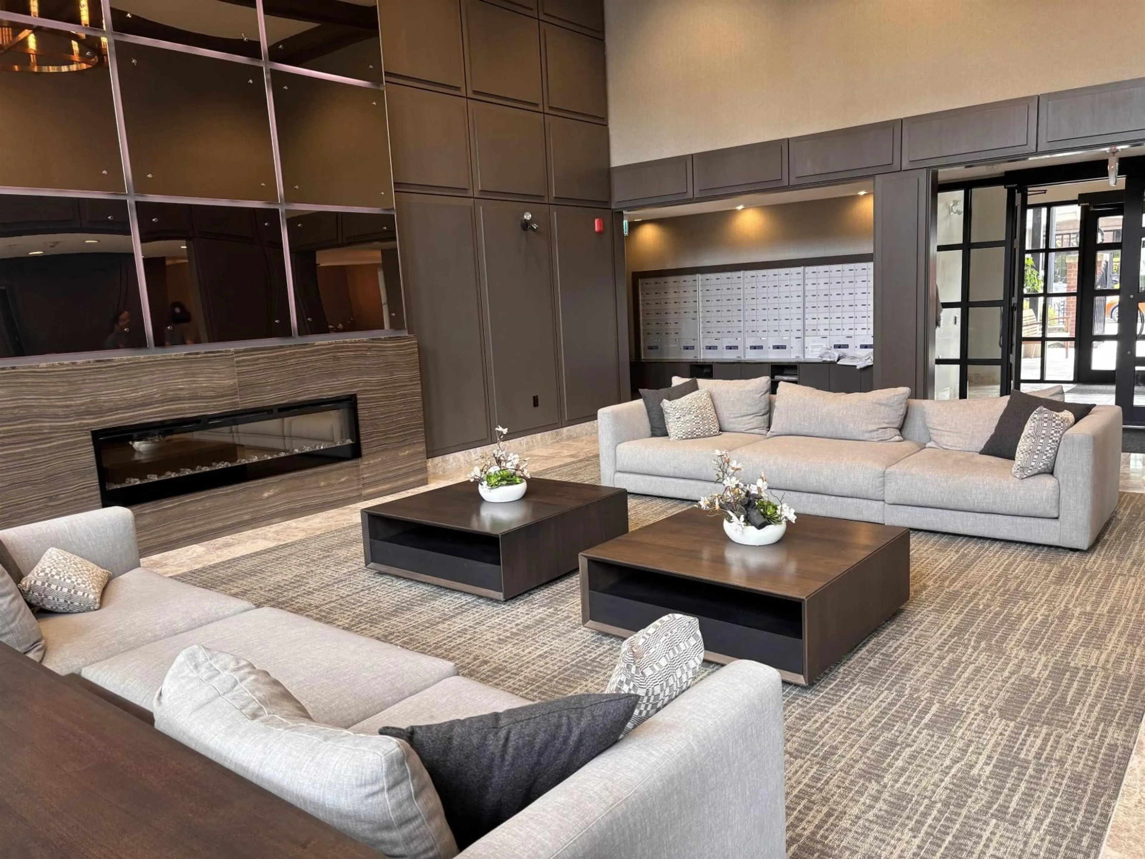 Living room with furniture, unknown for 222 - 15137 33 AVENUE, Surrey British Columbia V3Z0Y1