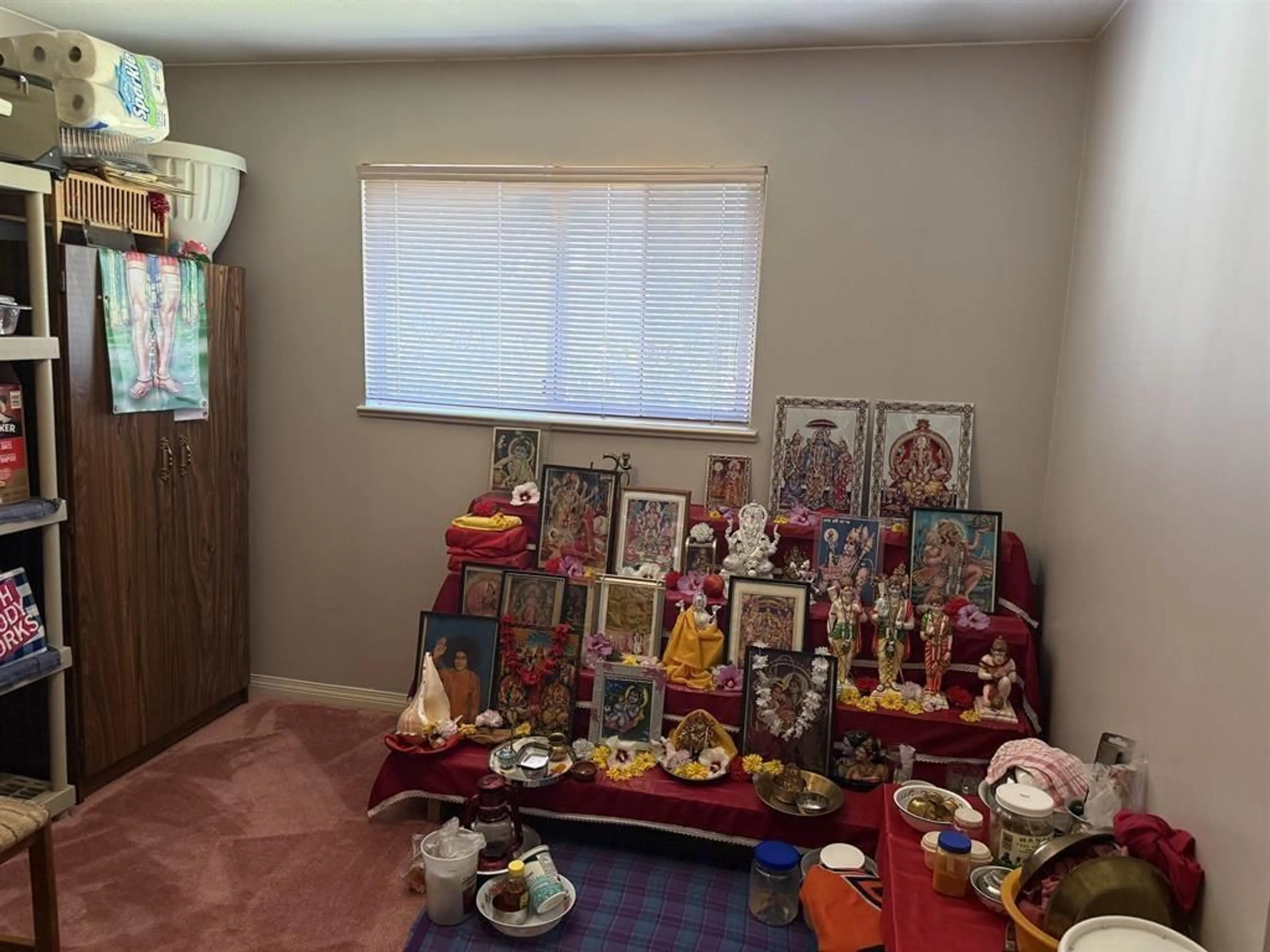 A pic of a room for 7688 120A STREET, Surrey British Columbia V3W1J4