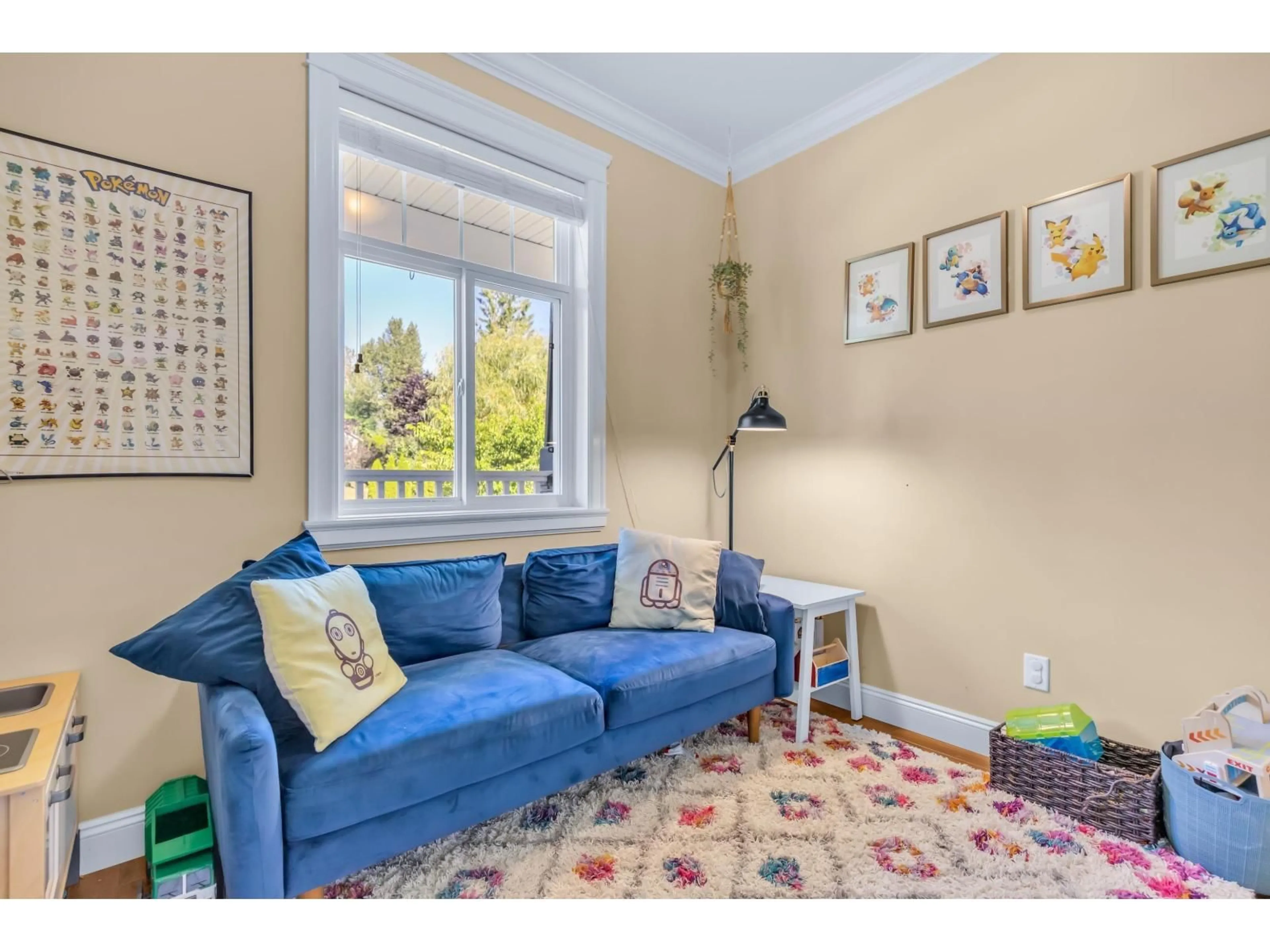 Living room with furniture, unknown for 33116 TUNBRIDGE AVENUE, Mission British Columbia V2V0C2