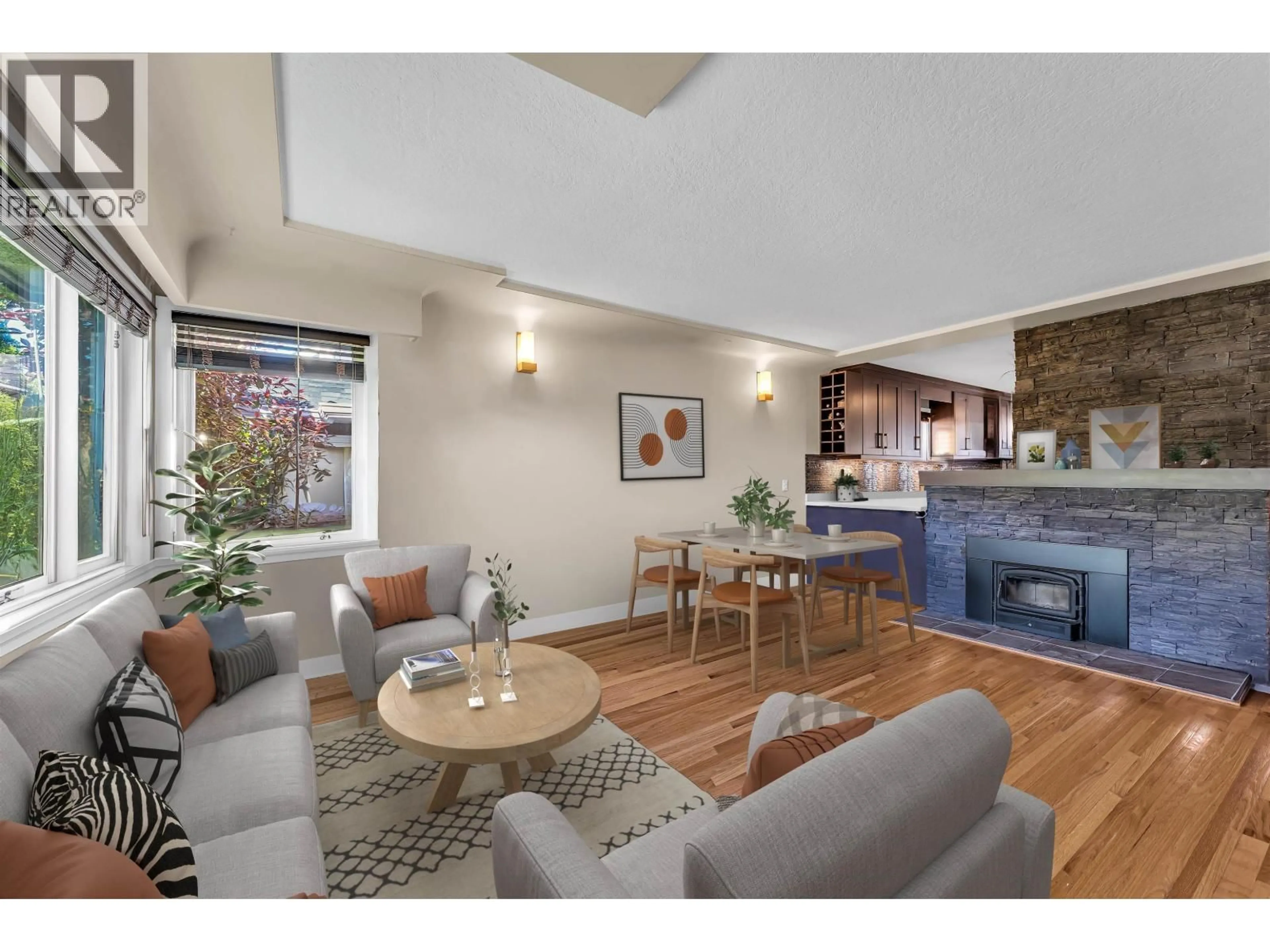 Living room with furniture, unknown for 2925 MCGILL STREET, Vancouver British Columbia V5K1H8