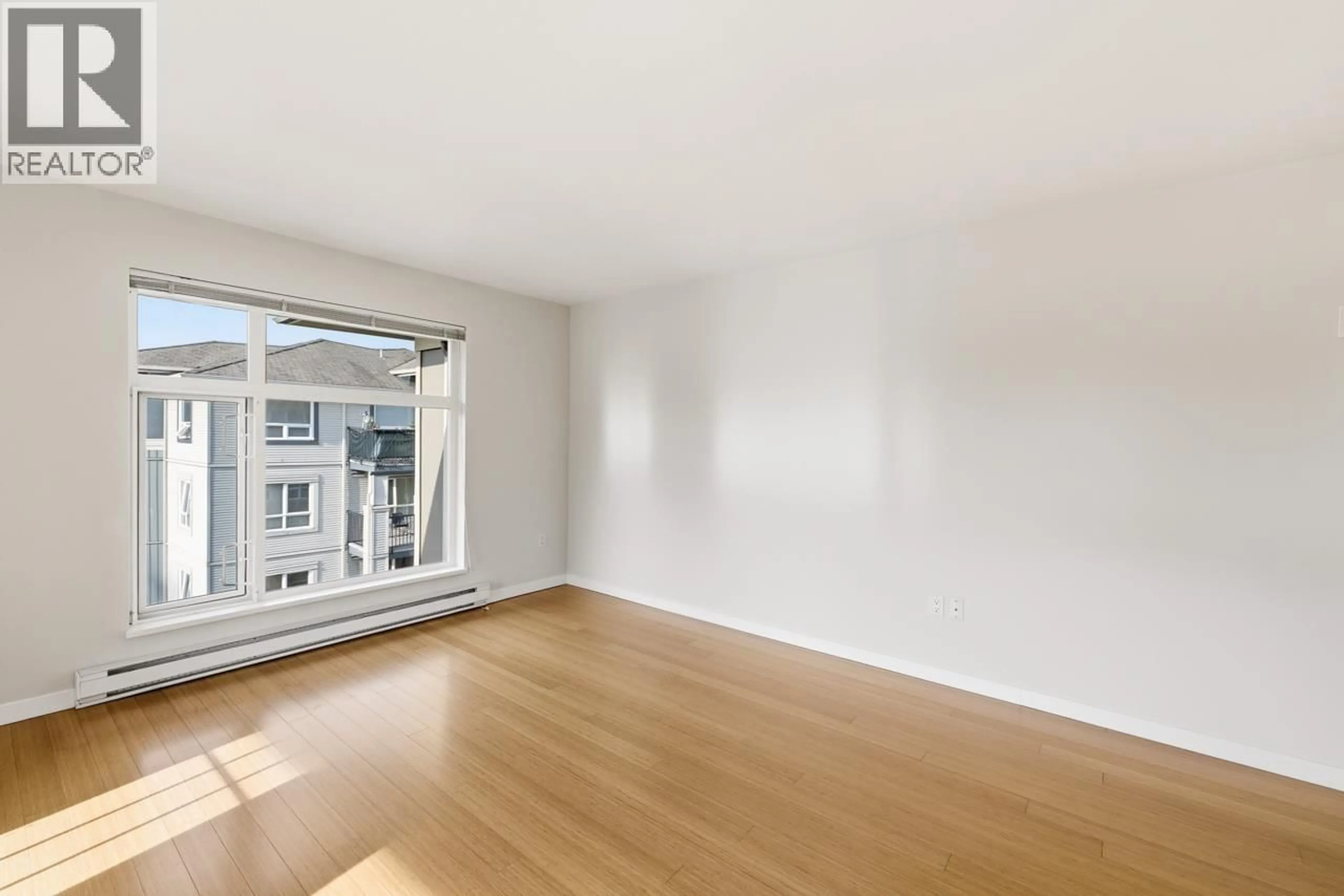 A pic of a room for 404 - 3575 EUCLID AVENUE, Vancouver British Columbia V5R6H5