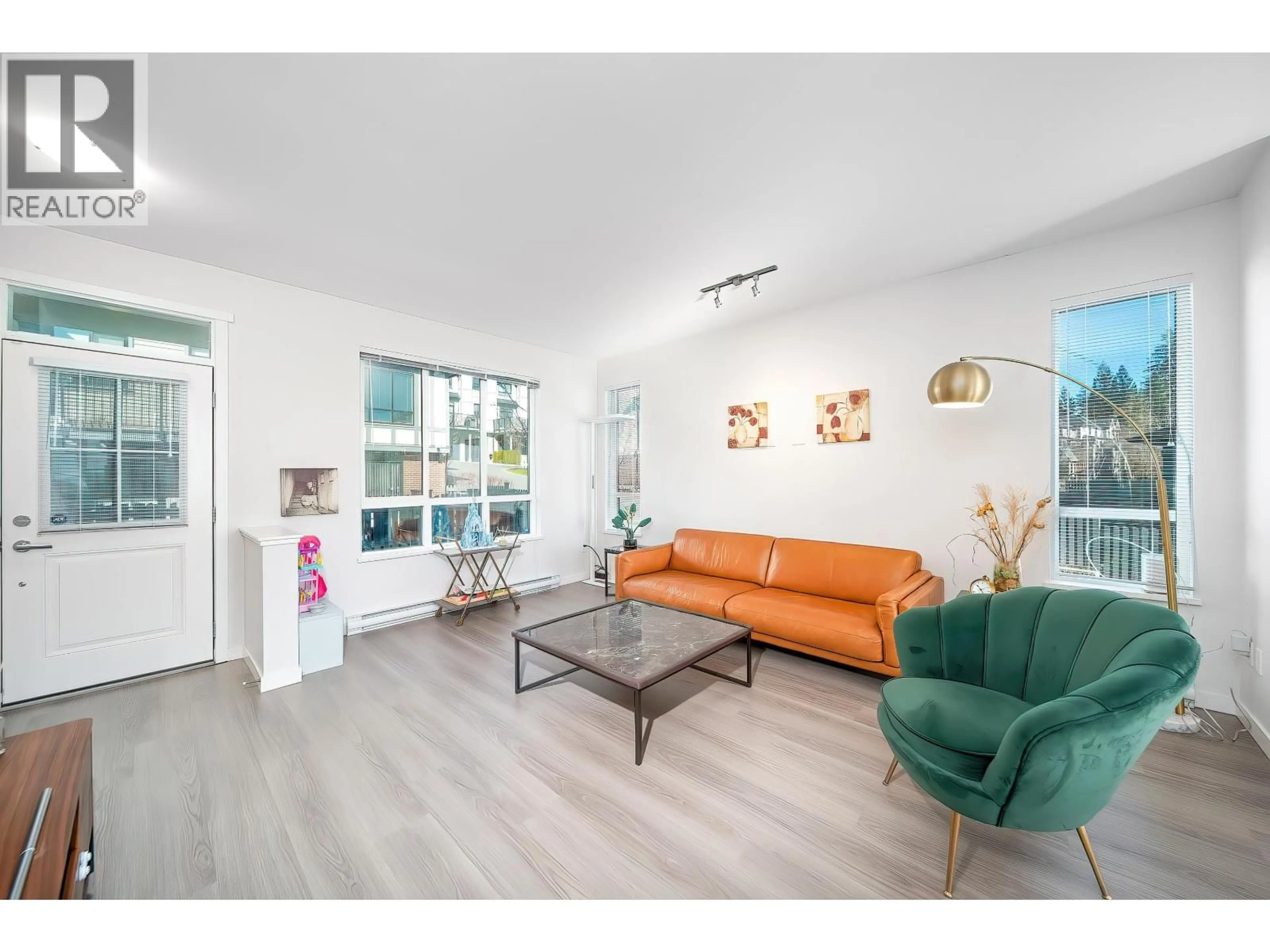 Living room with furniture, unknown for 119 - 3500 BURKE VILLAGE PROMENADE, Coquitlam British Columbia V3E0N2