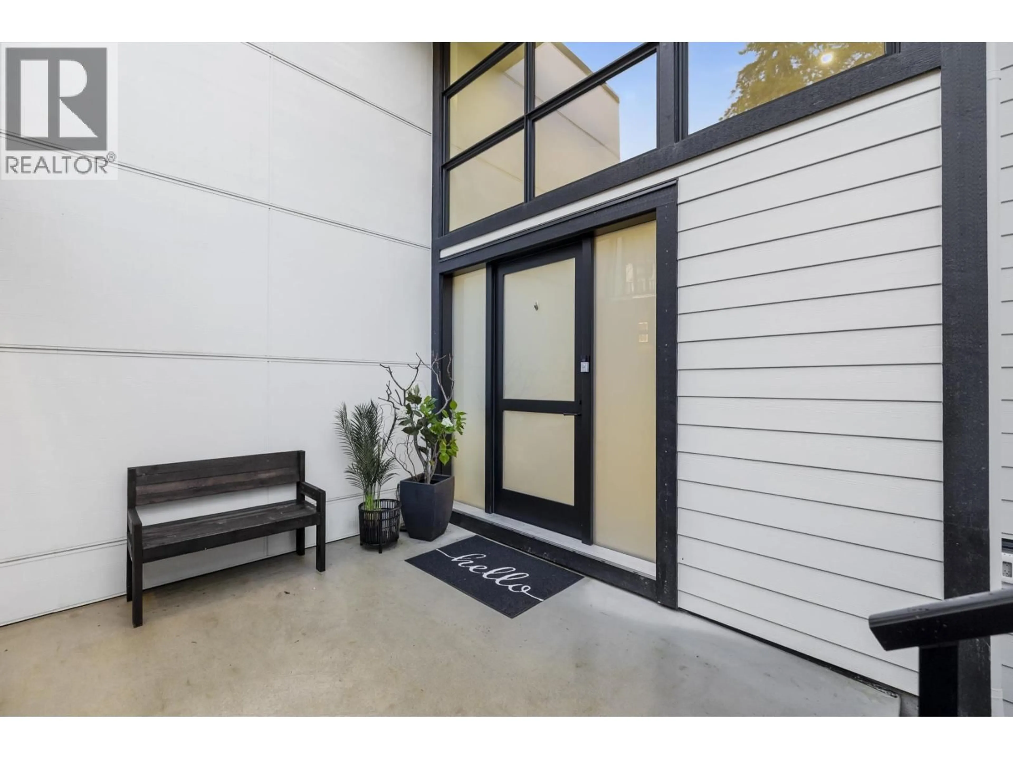 Indoor entryway for 1007 IOCO ROAD, Port Moody British Columbia V3H2W9