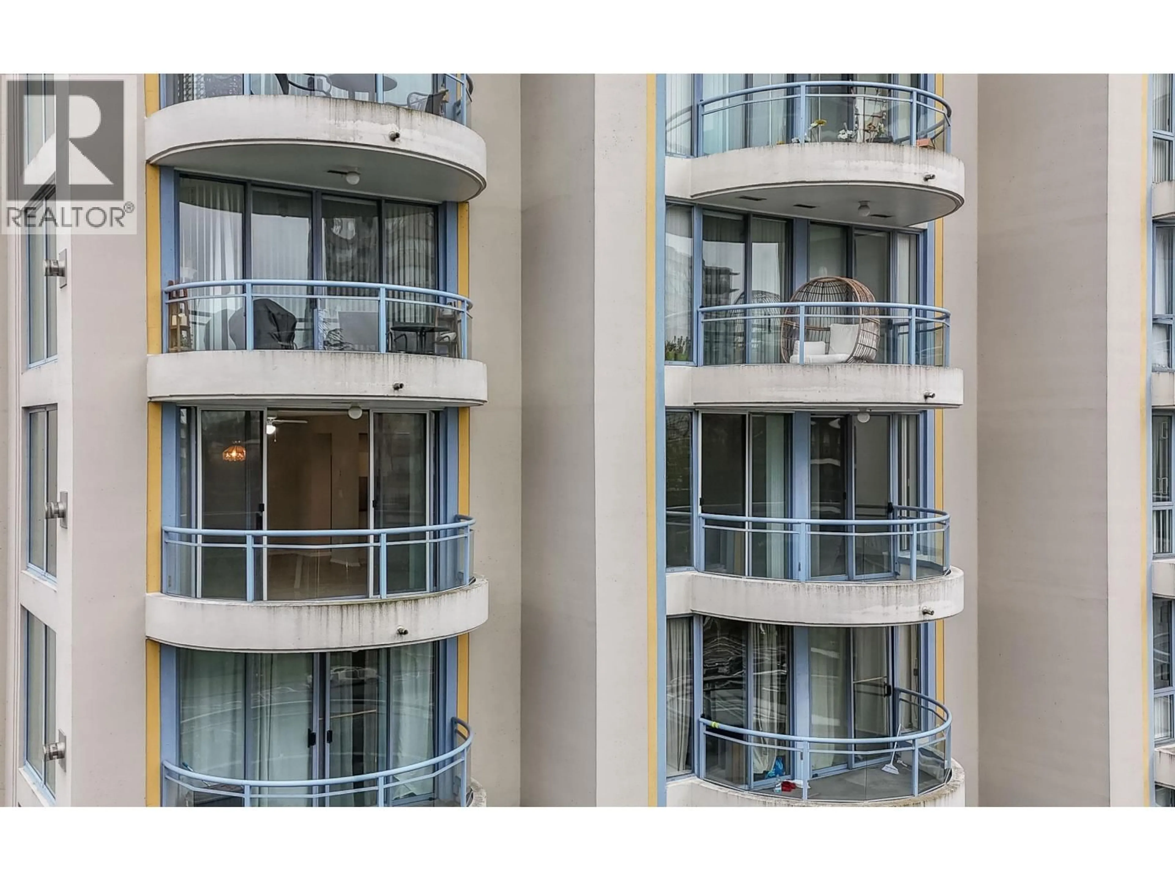 Indoor foyer for 702 - 719 PRINCESS STREET, New Westminster British Columbia V3M6T9