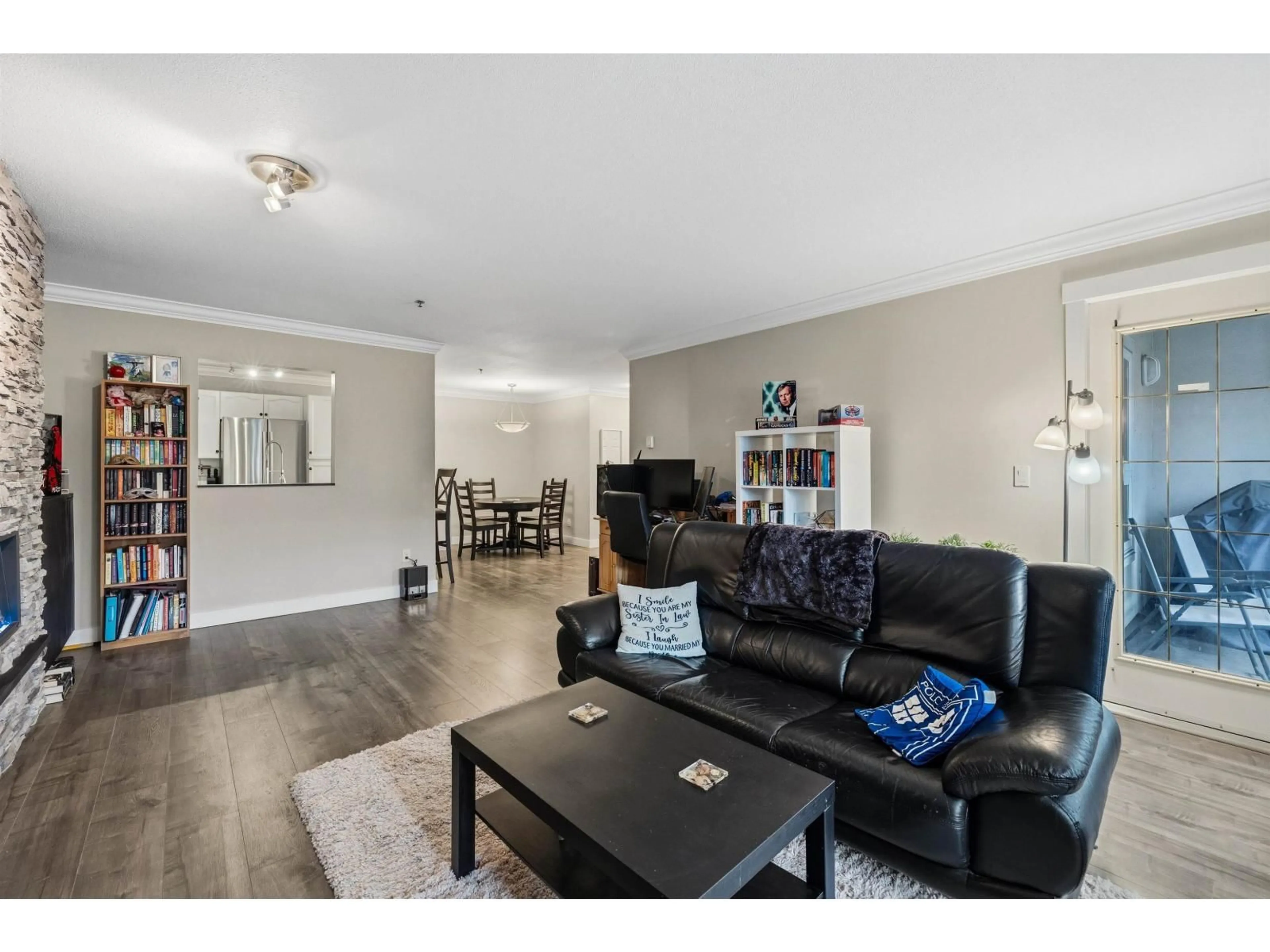 Living room with furniture, unknown for 209 - 19721 64 AVENUE, Langley British Columbia V2Y1L1