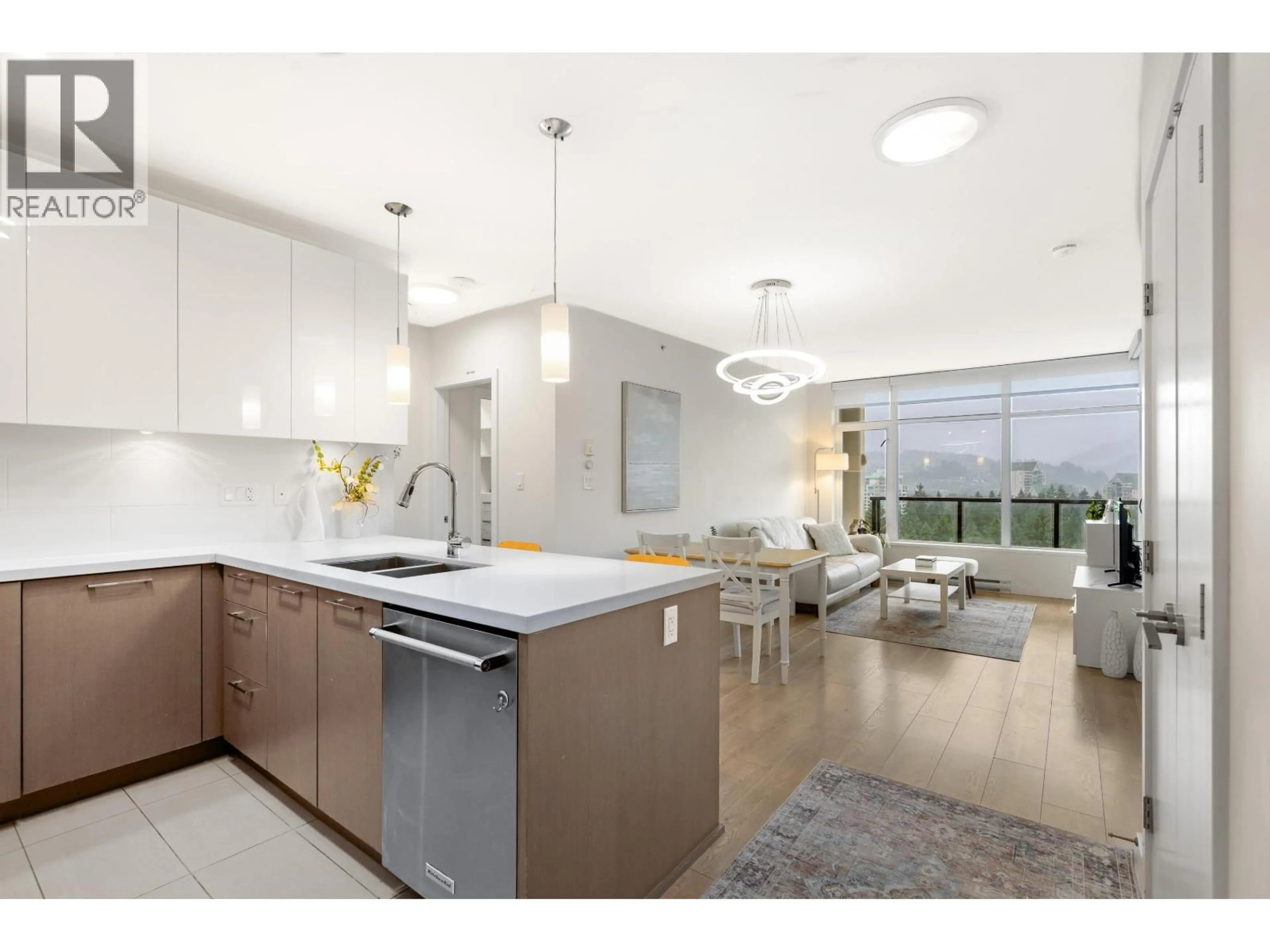 Open concept kitchen, unknown for 2601 - 3080 LINCOLN AVENUE, Coquitlam British Columbia V3B7L9
