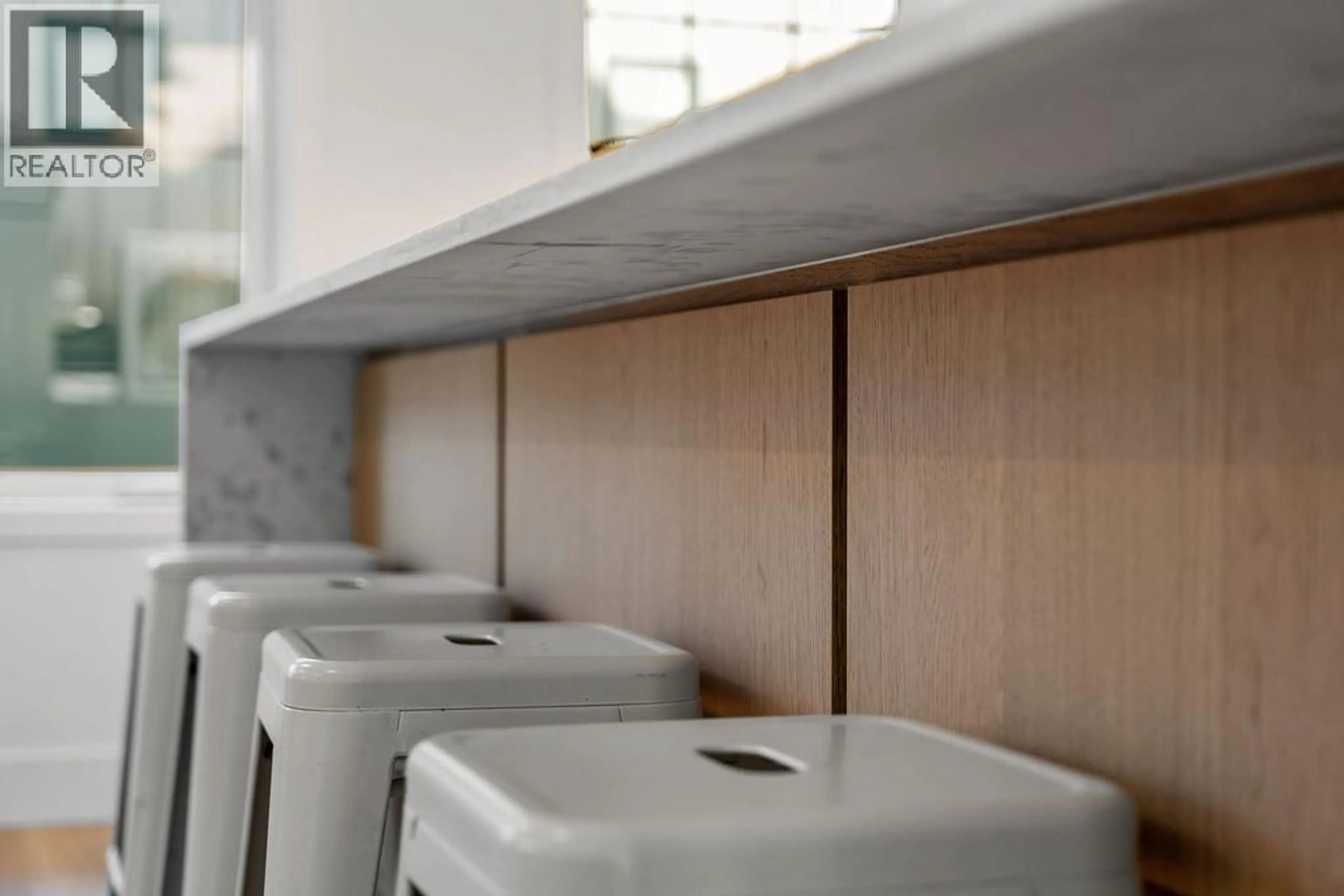 Kitchen with laundary machines, unknown for 1141 33RD AVENUE, Vancouver British Columbia V6M1A3