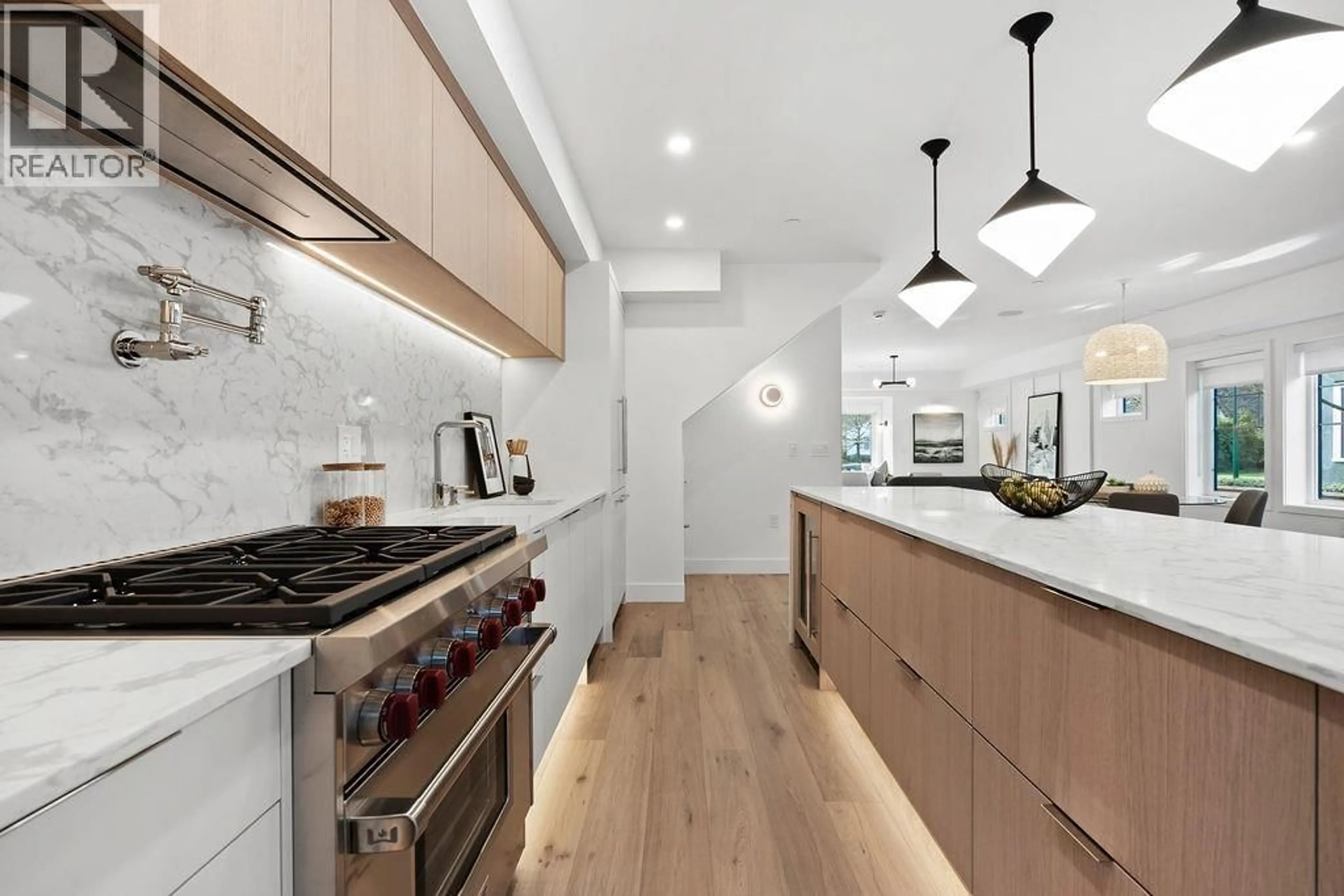 Contemporary kitchen, unknown for 1141 33RD AVENUE, Vancouver British Columbia V6M1A3