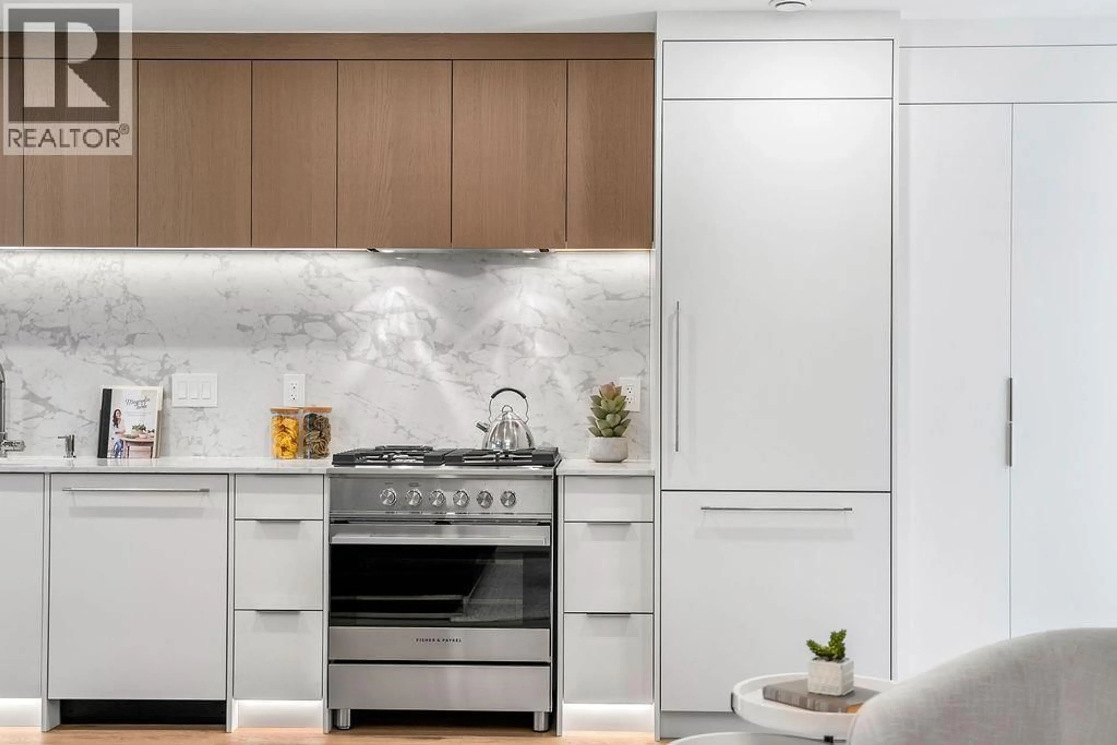 Contemporary kitchen, ceramic/tile floor for 1143 33RD AVENUE, Vancouver British Columbia V6M1A3