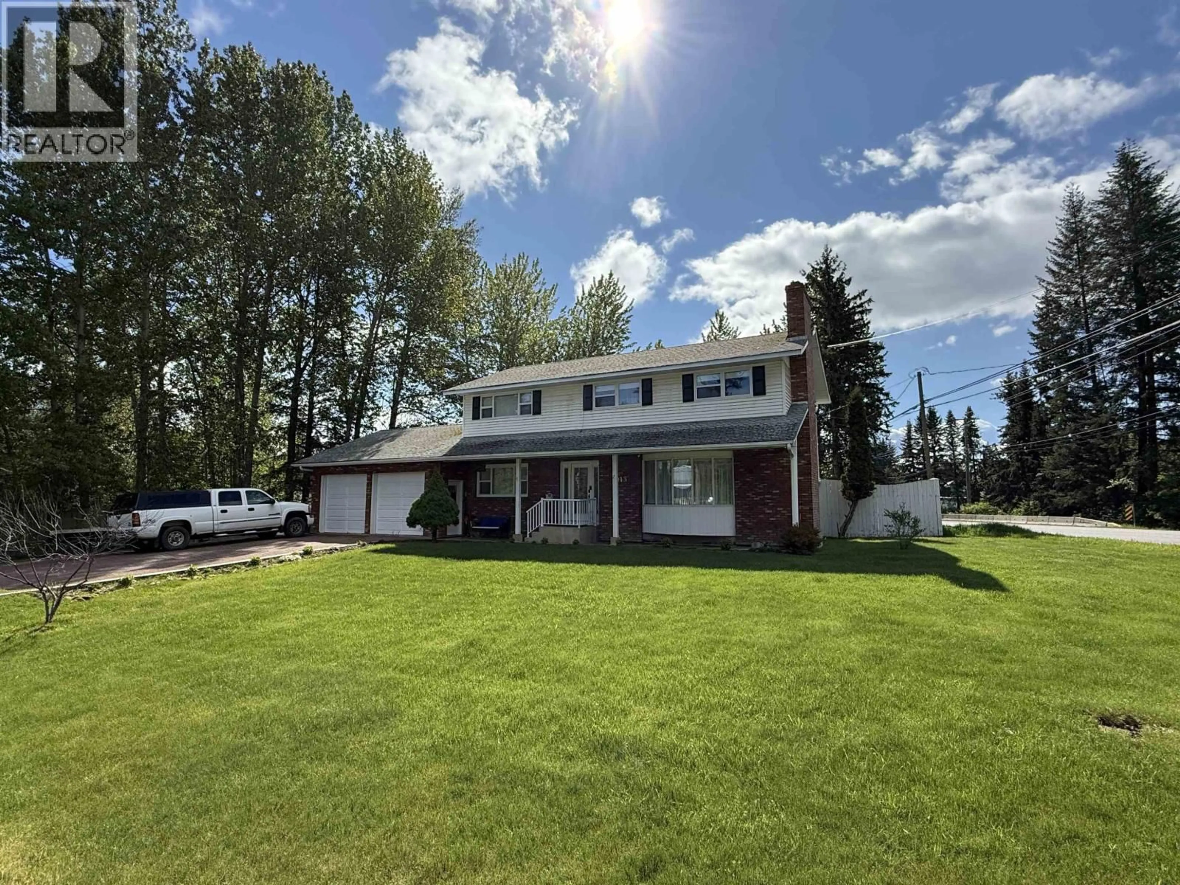 A pic from outside/outdoor area/front of a property/back of a property/a pic from drone, unknown for 1012 ROSE ROAD, Quesnel British Columbia V2J5L1