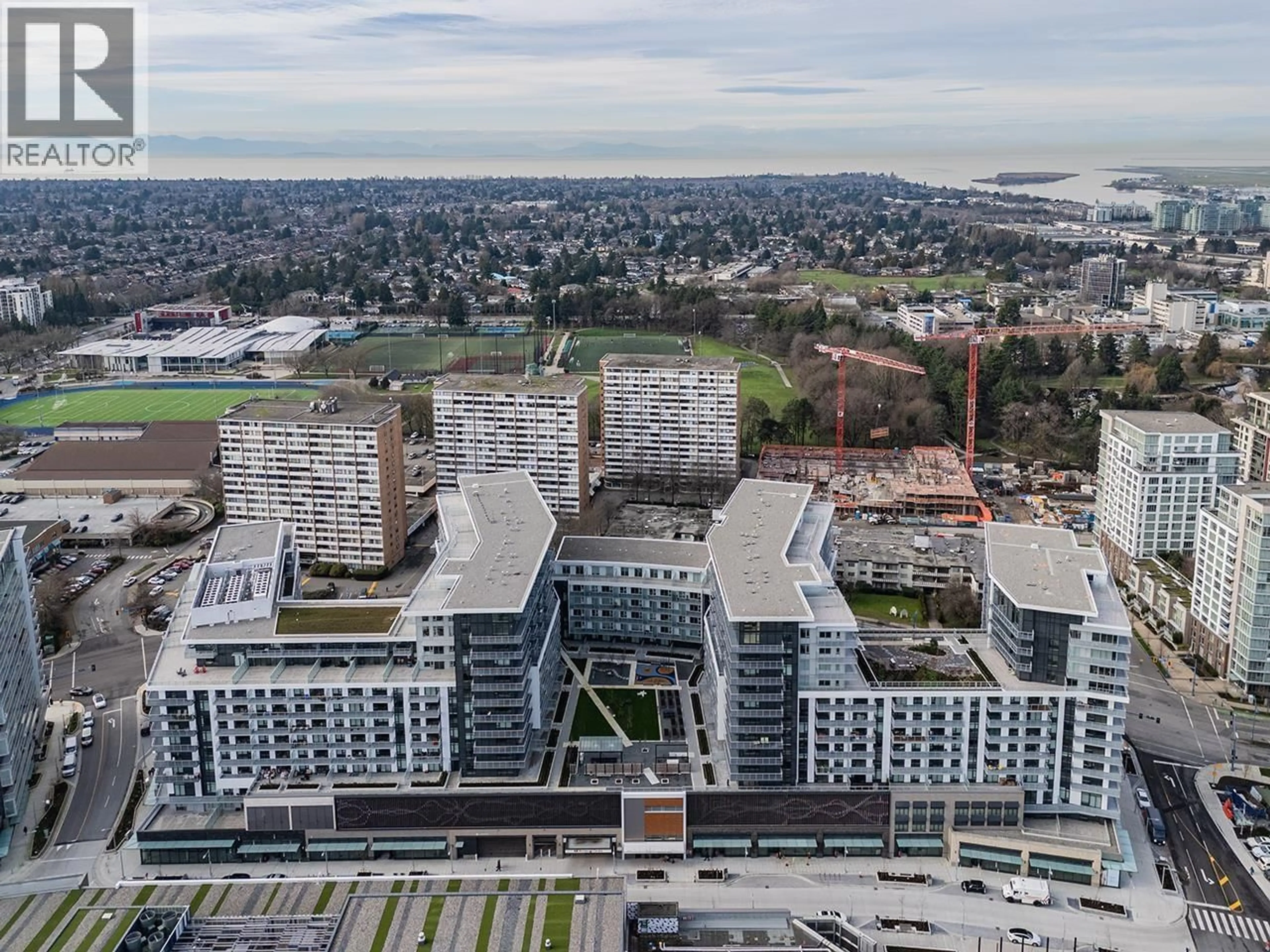 A pic from outside/outdoor area/front of a property/back of a property/a pic from drone, city buildings view from balcony for 828 - 6300 MINORU BOULEVARD, Richmond British Columbia V6Y0N1