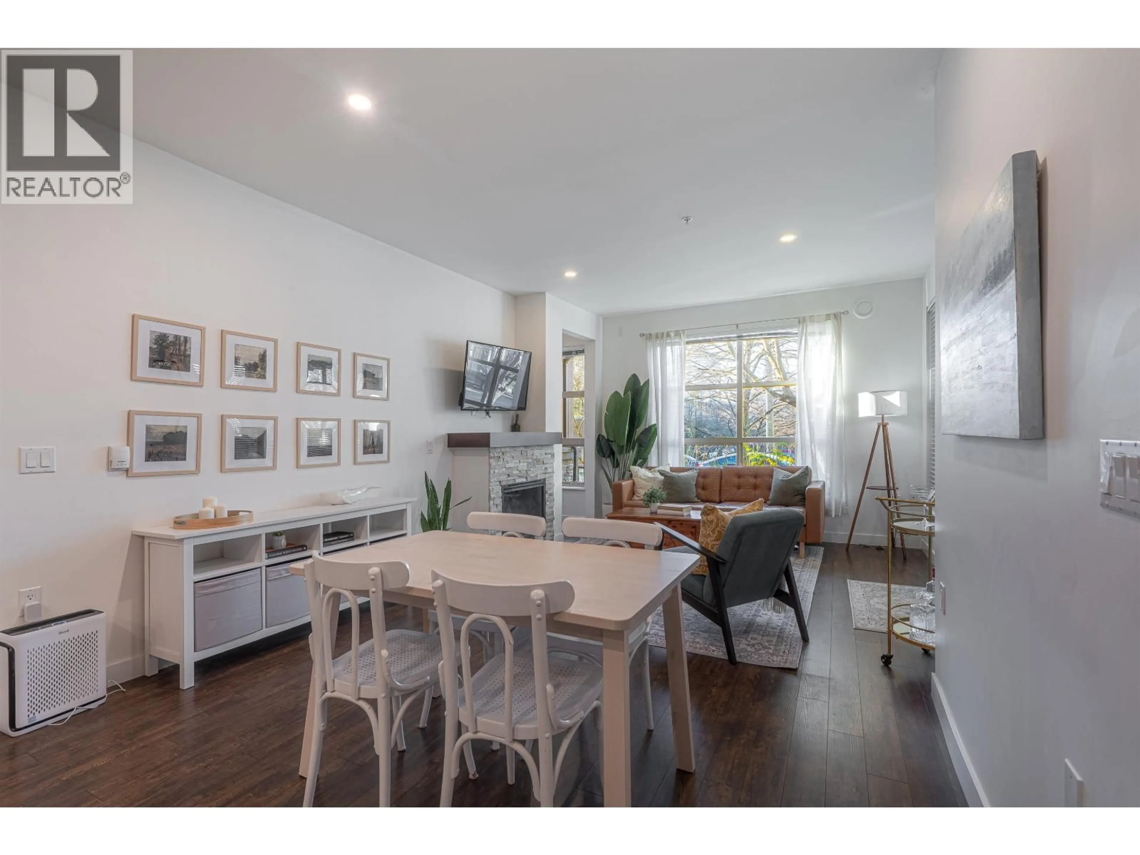 Unknown for 110 - 1468 ST. ANDREWS AVENUE, North Vancouver British Columbia V7L0A8