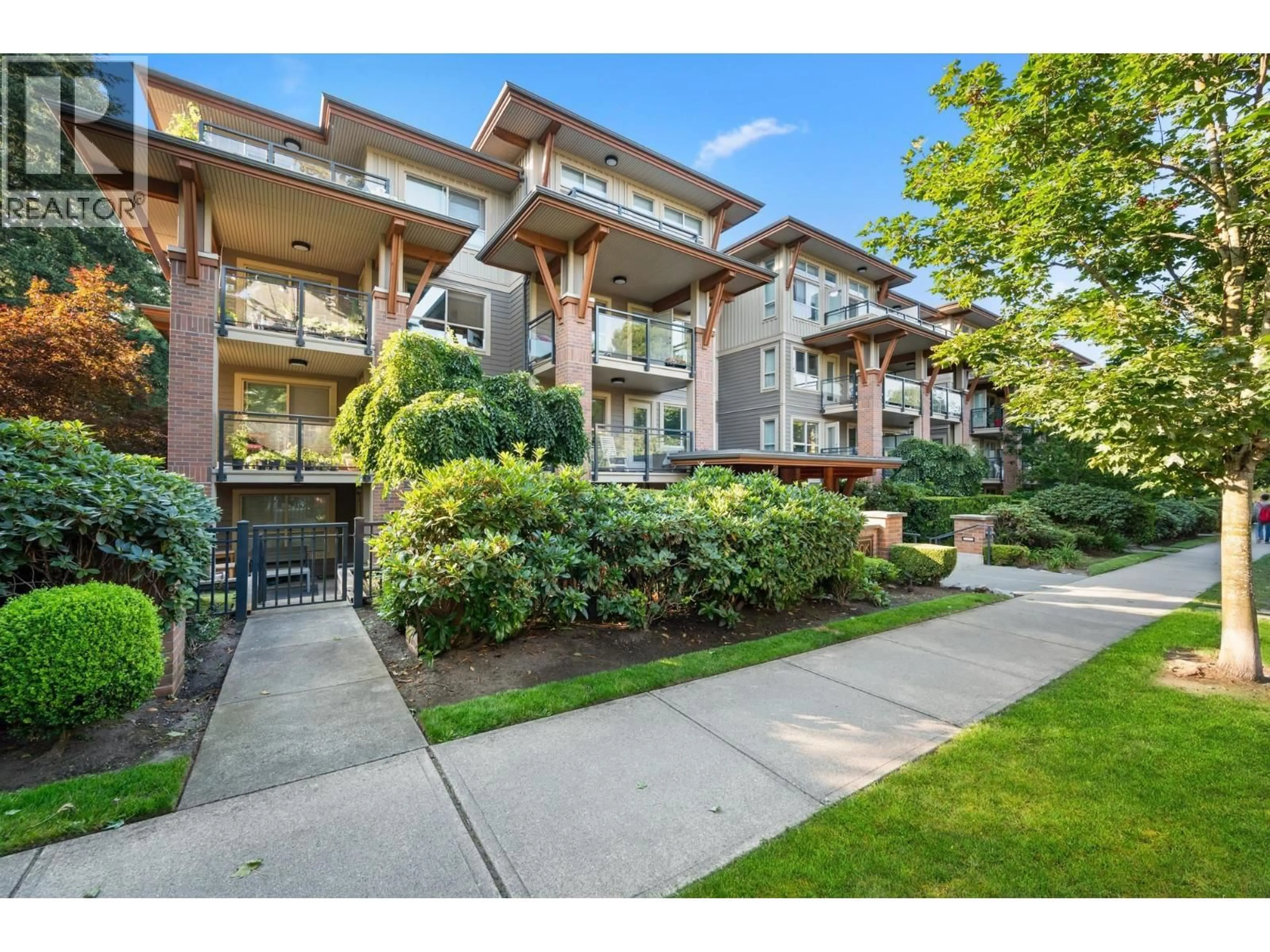 Patio, street for 205 - 7131 STRIDE AVENUE, Burnaby British Columbia V3N0E3