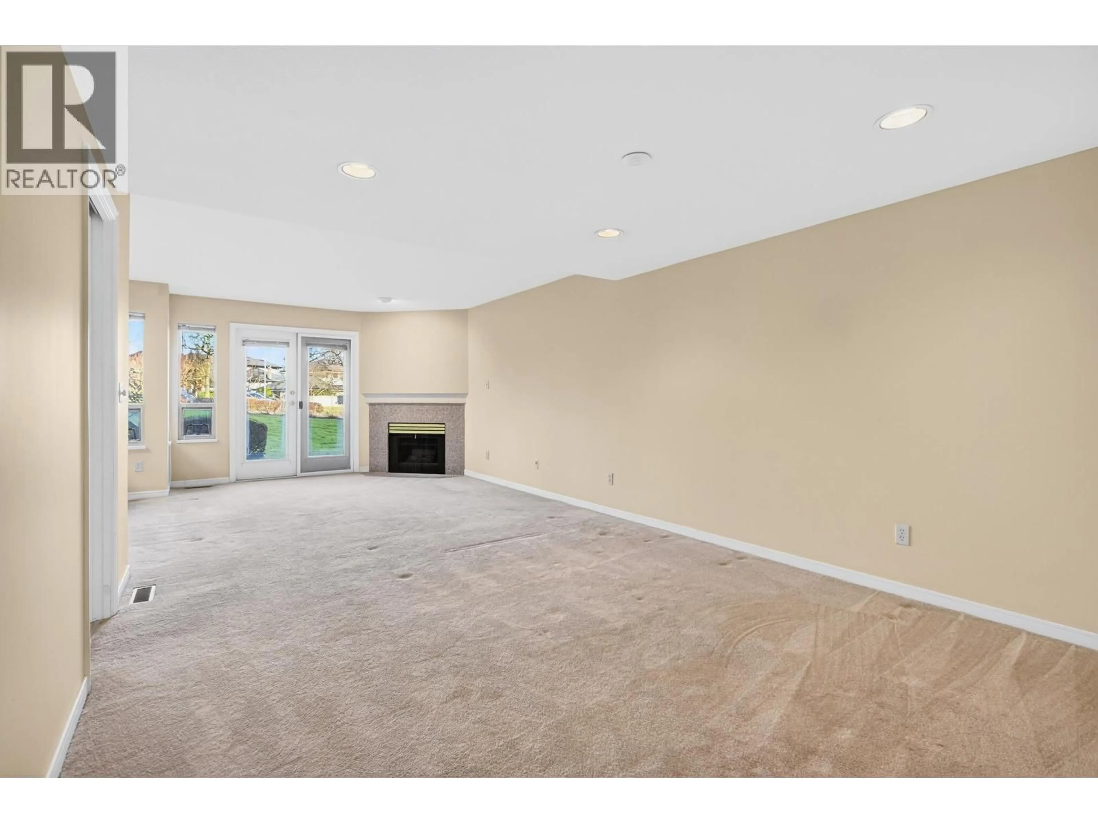 A pic of a room for 42 - 1207 CONFEDERATION DRIVE, Port Coquitlam British Columbia V3C6B8