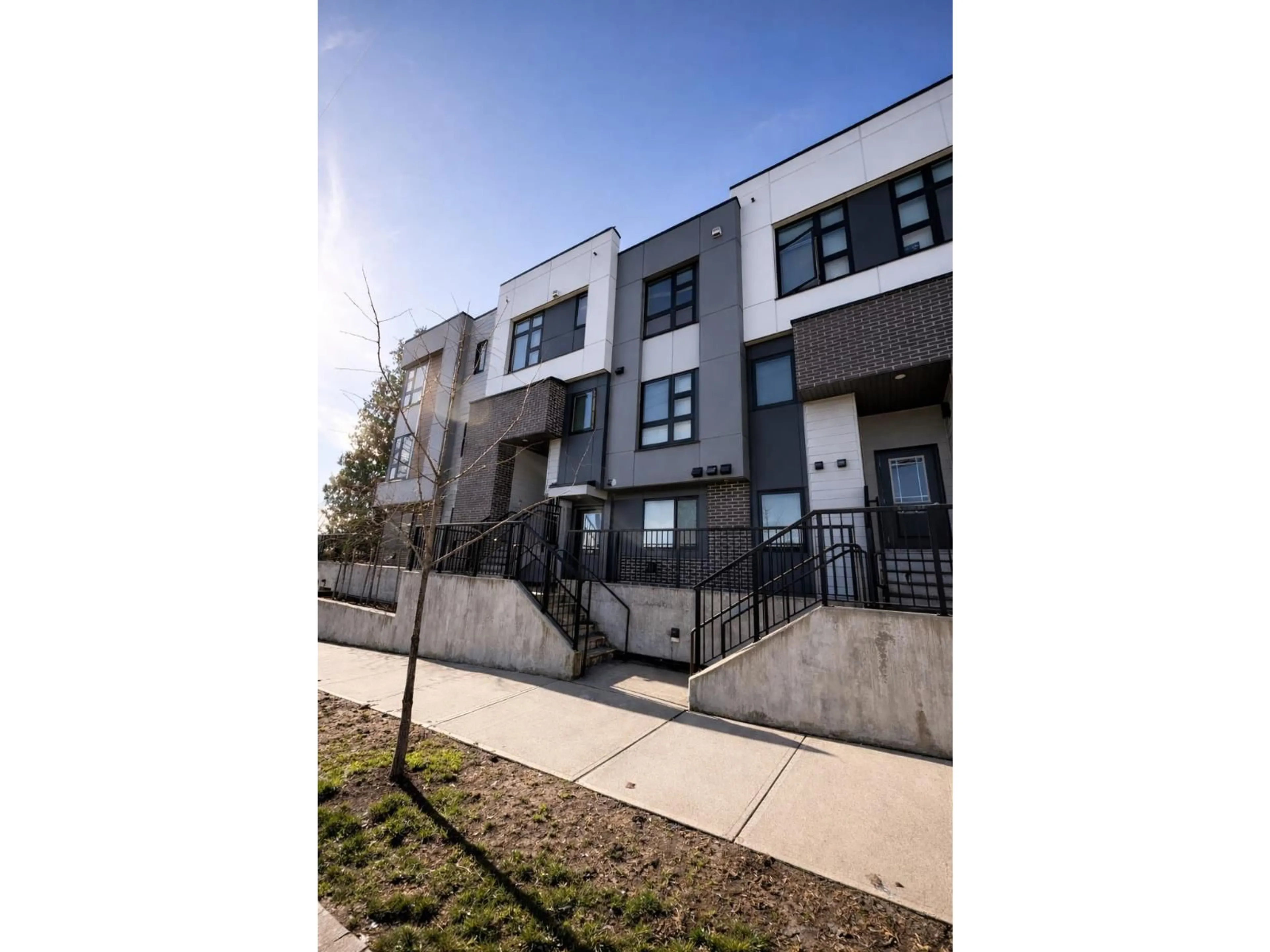 A pic from outside/outdoor area/front of a property/back of a property/a pic from drone, street for 63 - 1419 MCCALLUM ROAD, Abbotsford British Columbia V2S8B2