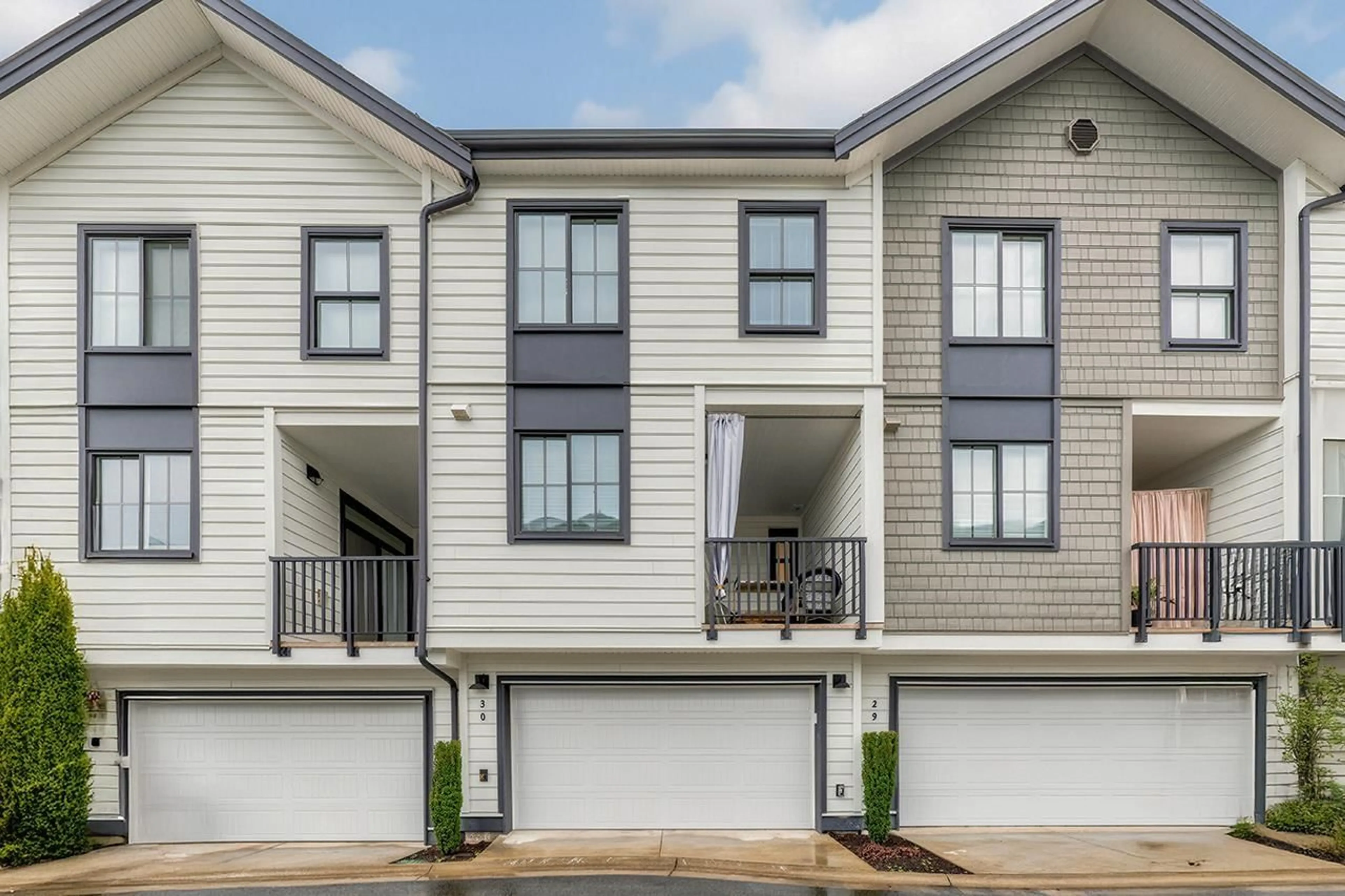 Home with vinyl exterior material, street for 30 - 16565 24A AVENUE, Surrey British Columbia V3Z1H7