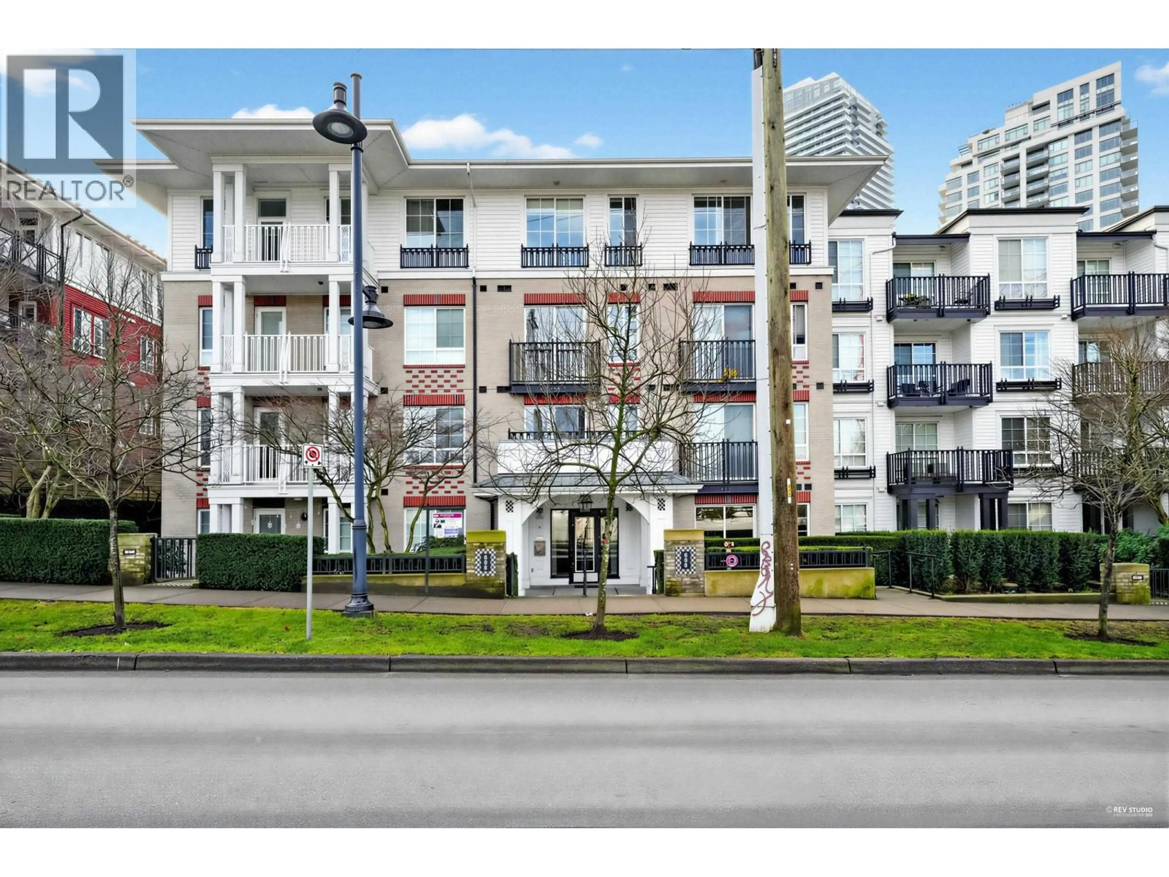 Unknown for 208 - 608 COMO LAKE AVENUE, Coquitlam British Columbia V3J0B2