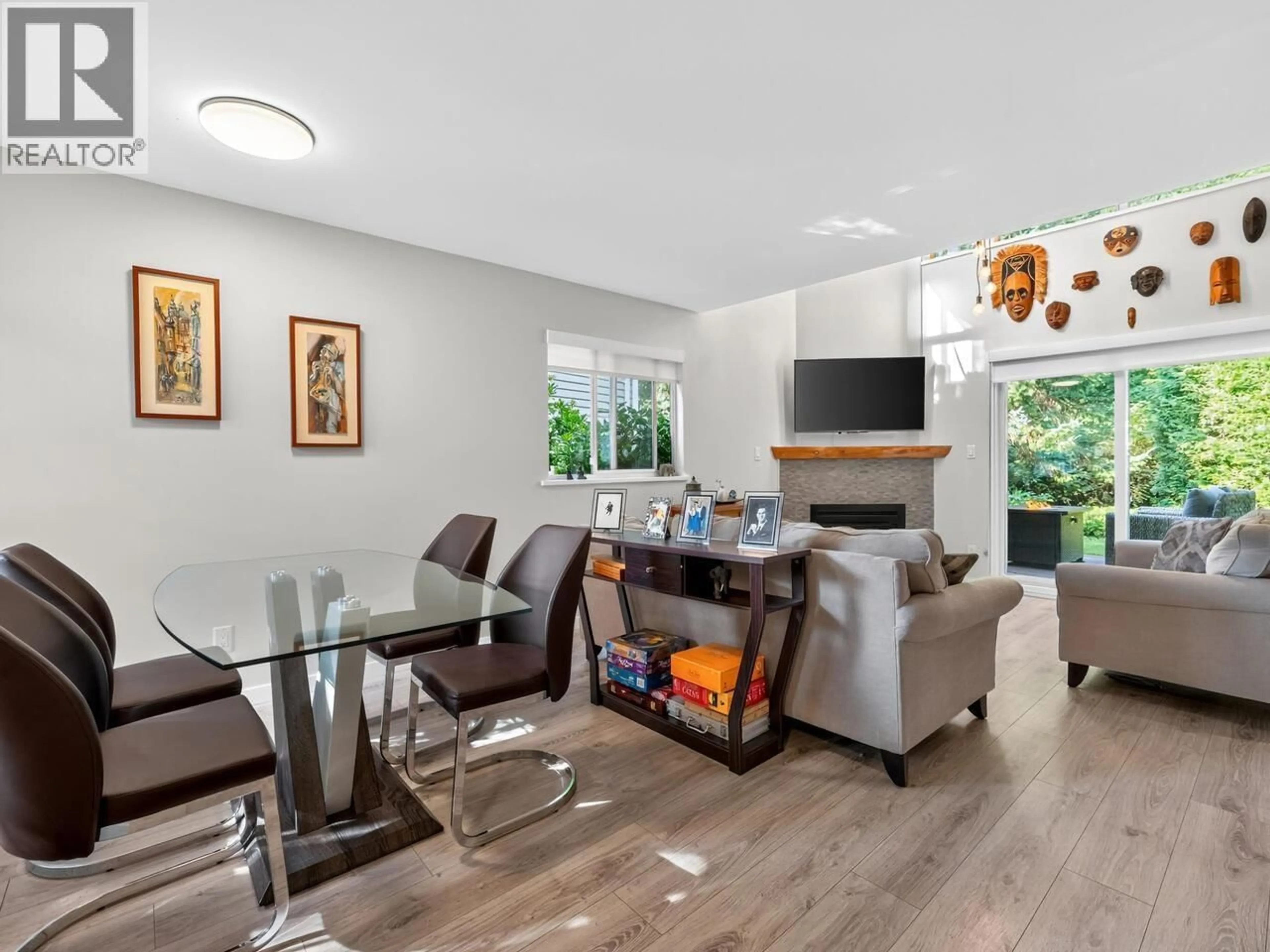 Unknown for 52 - 650 ROCHE POINT DRIVE, North Vancouver British Columbia V7H2Z5