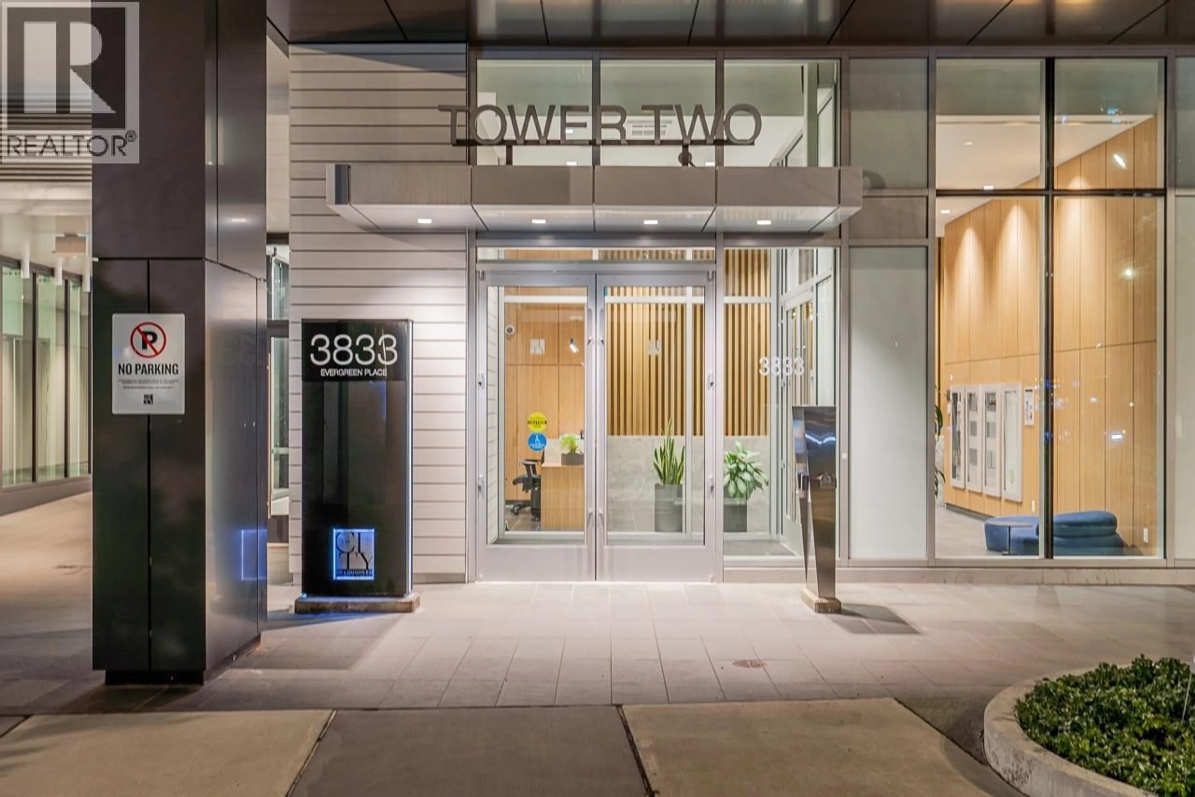 Indoor foyer for 1409 - 3833 EVERGREEN PLACE, Burnaby British Columbia V3J0M2