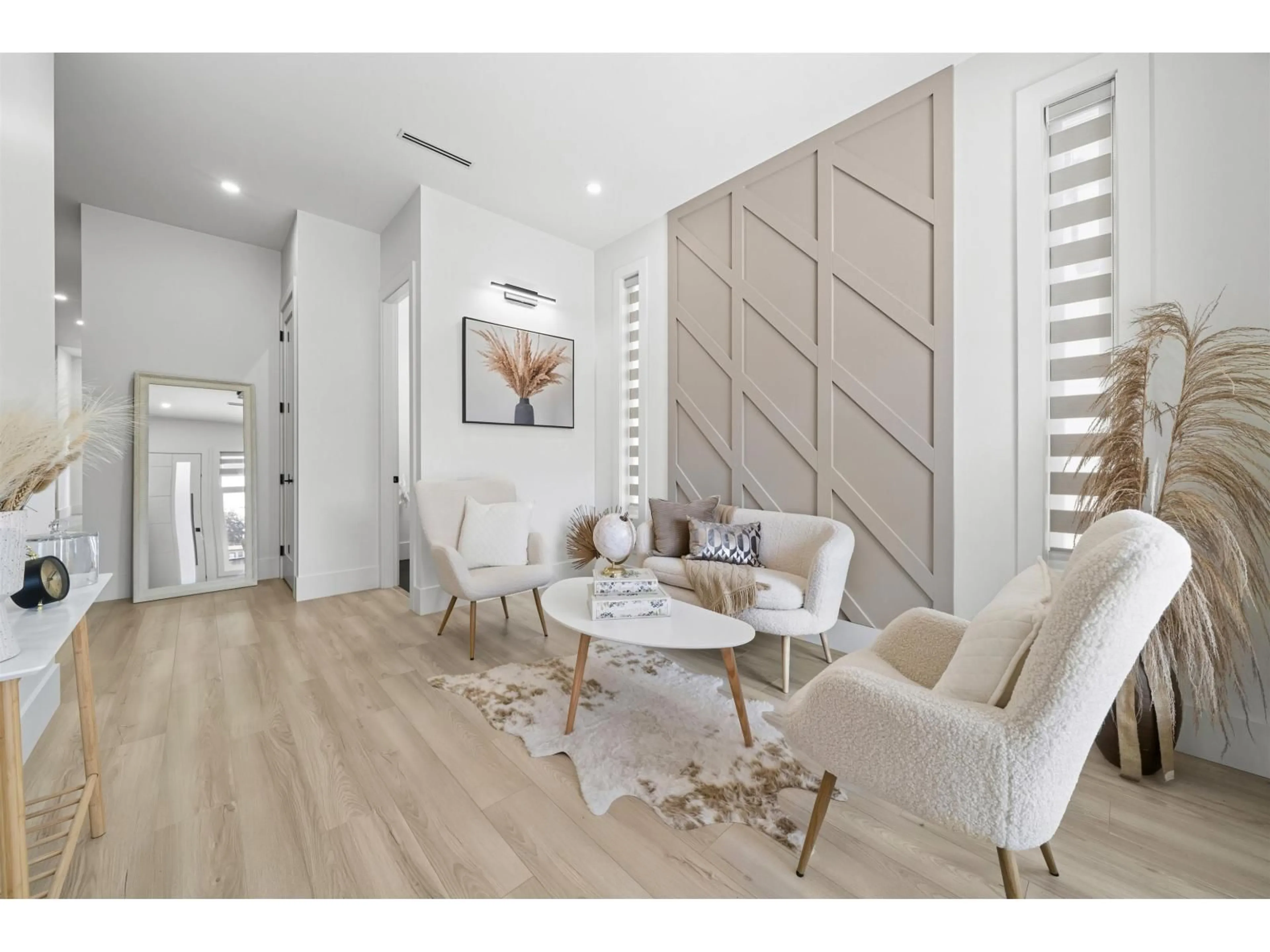 Living room with furniture, unknown for 14043 80 AVENUE, Surrey British Columbia V3W7T5